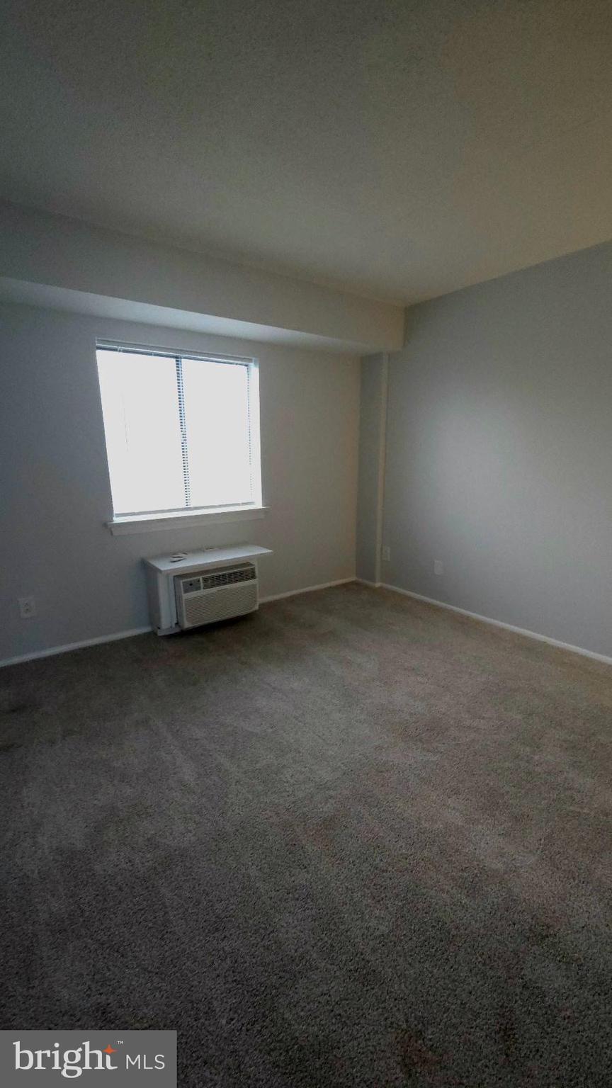 VALLEY RUN - Residential Lease