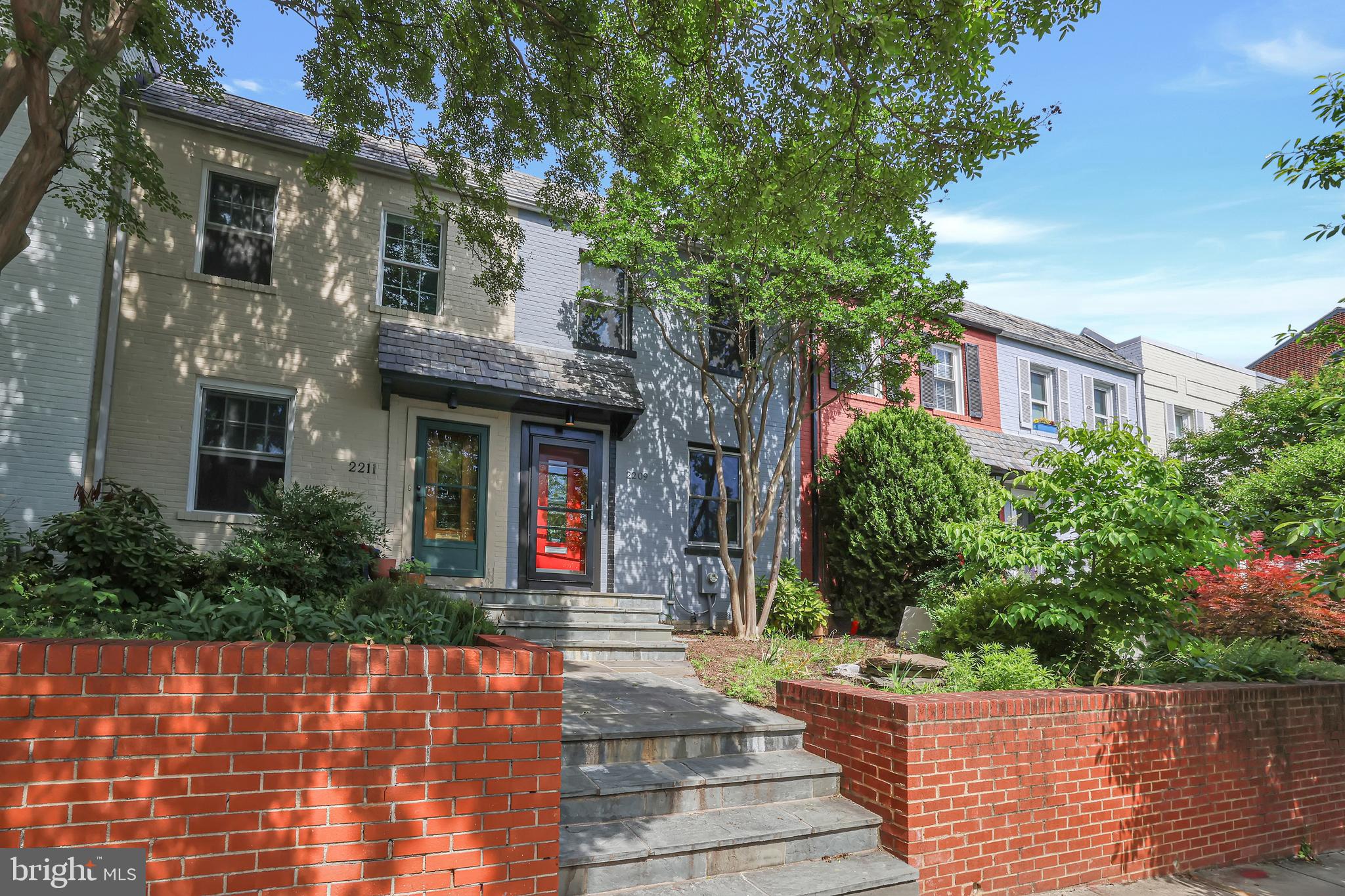 2209 ONTARIO ROAD NW