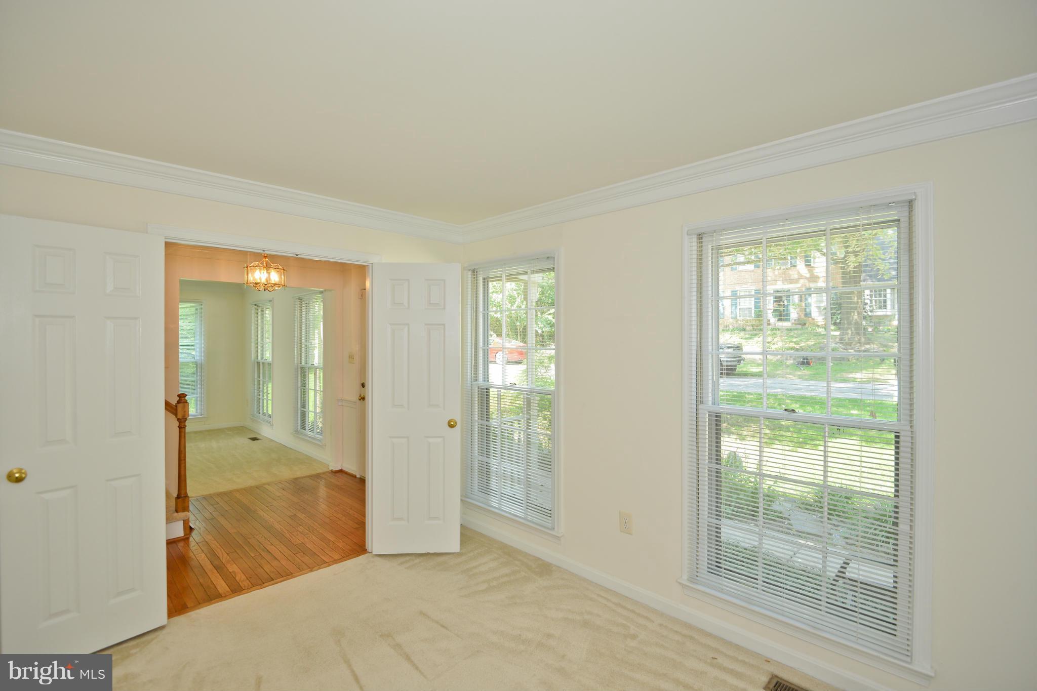 LAKE RIDGE - Residential Lease