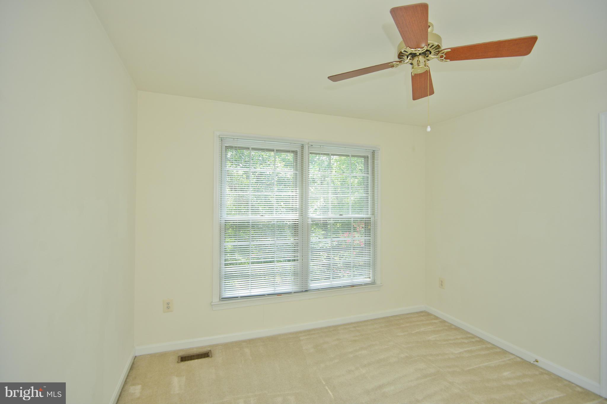 LAKE RIDGE - Residential Lease