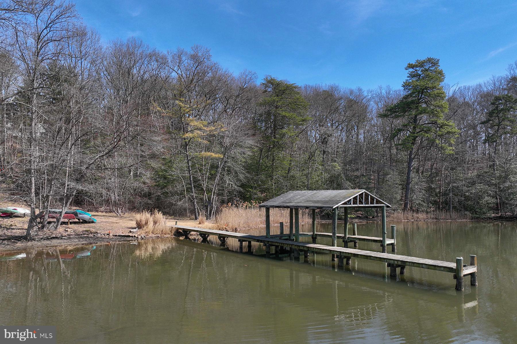 416 HOLLY FARMS ROAD