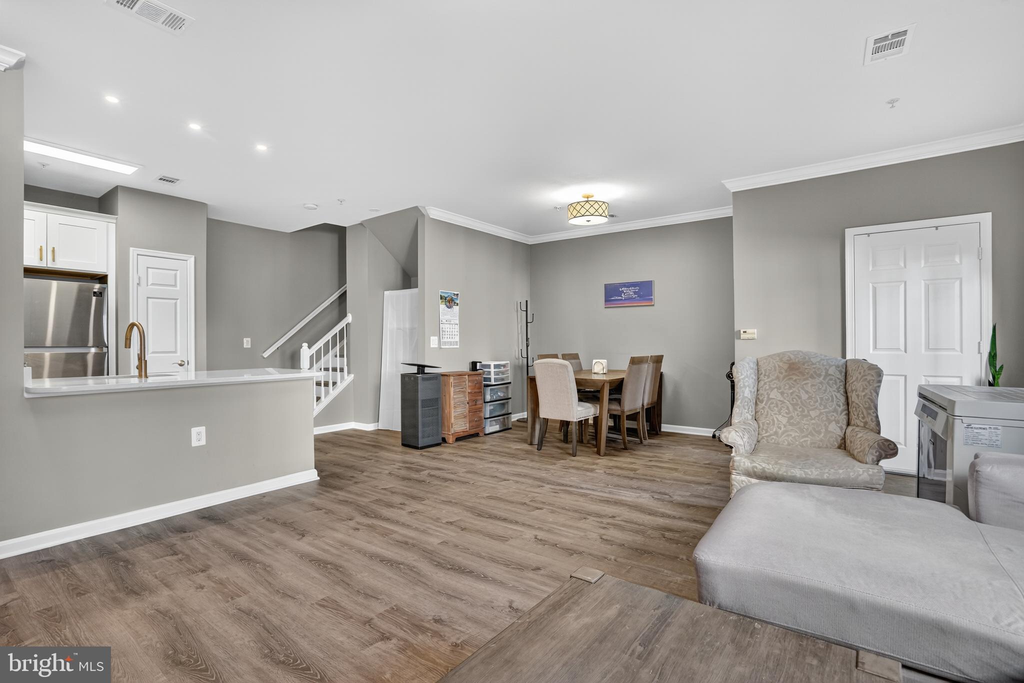 FAIRFAX RIDGE CONDOS - Residential