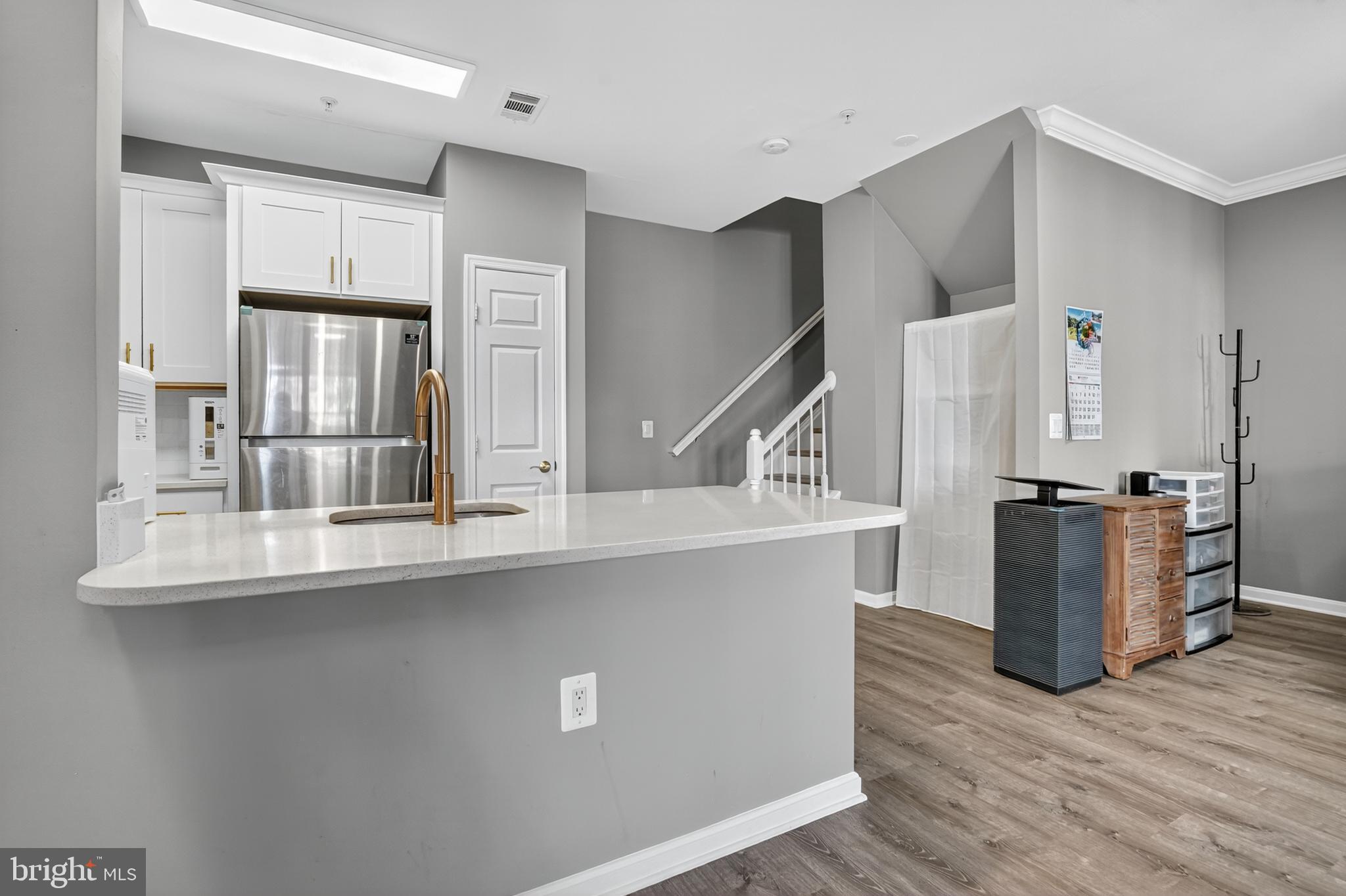 FAIRFAX RIDGE CONDOS - Residential