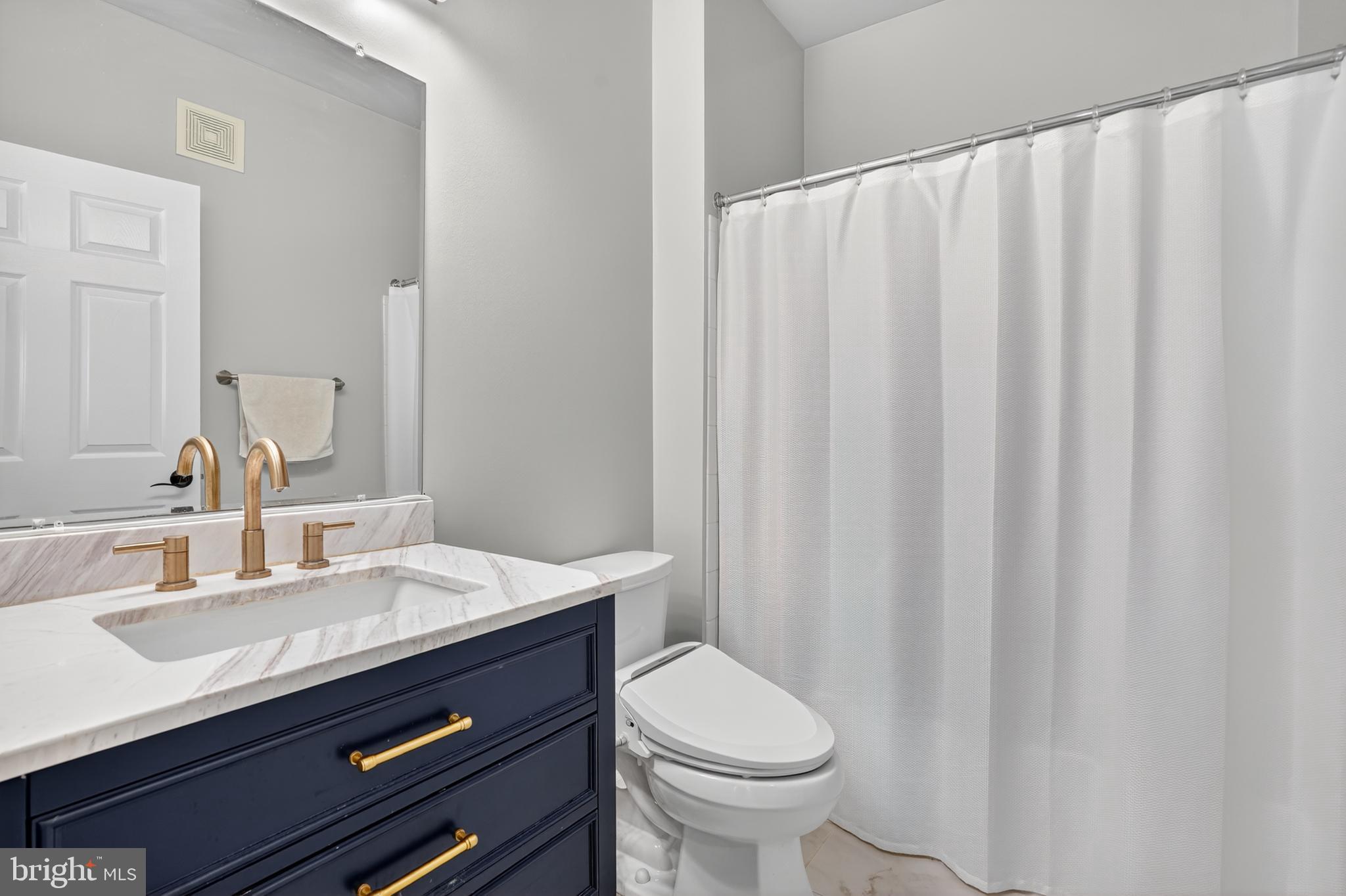 FAIRFAX RIDGE CONDOS - Residential