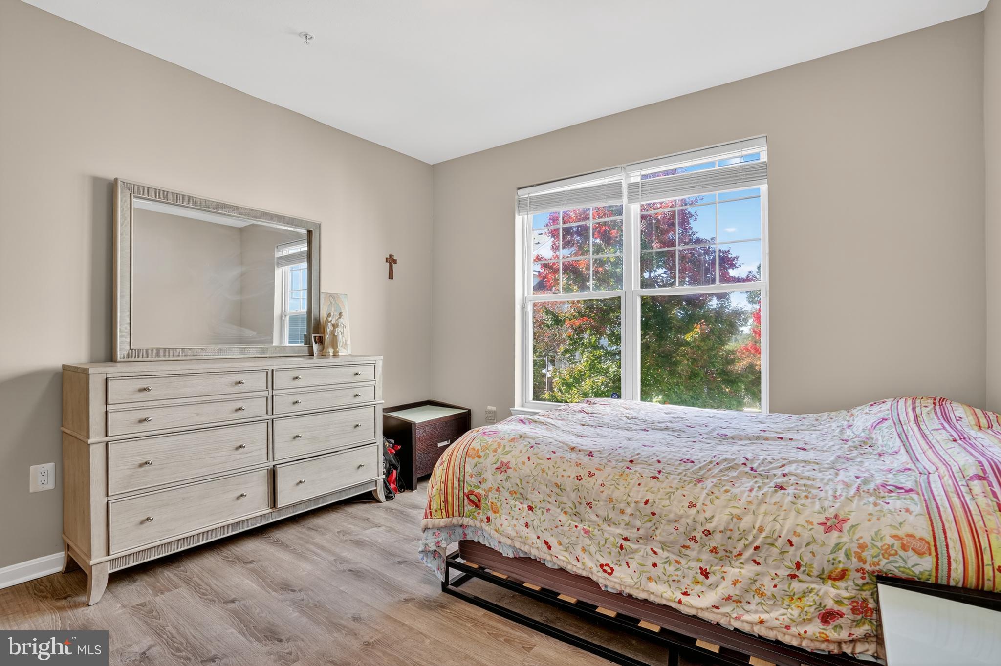 FAIRFAX RIDGE CONDOS - Residential