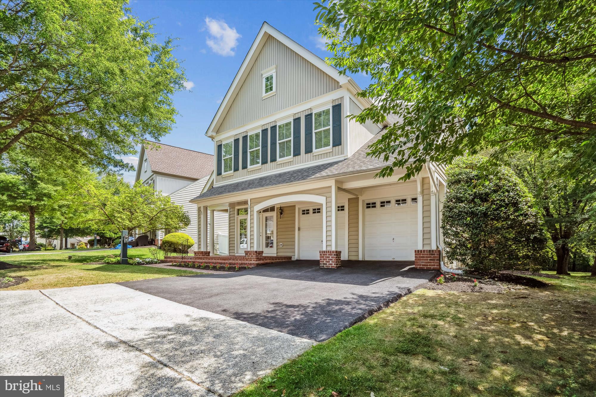 17701 HIDDEN GARDEN LANE