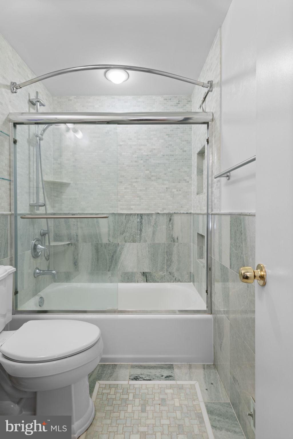 COVINGTON - Residential