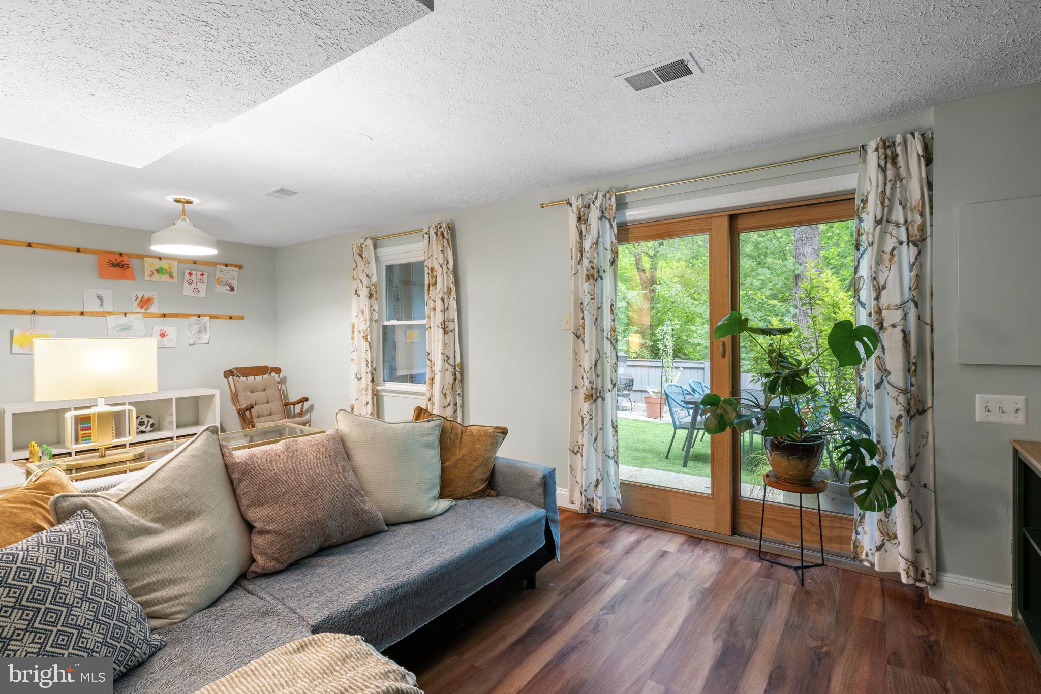 COVINGTON - Residential