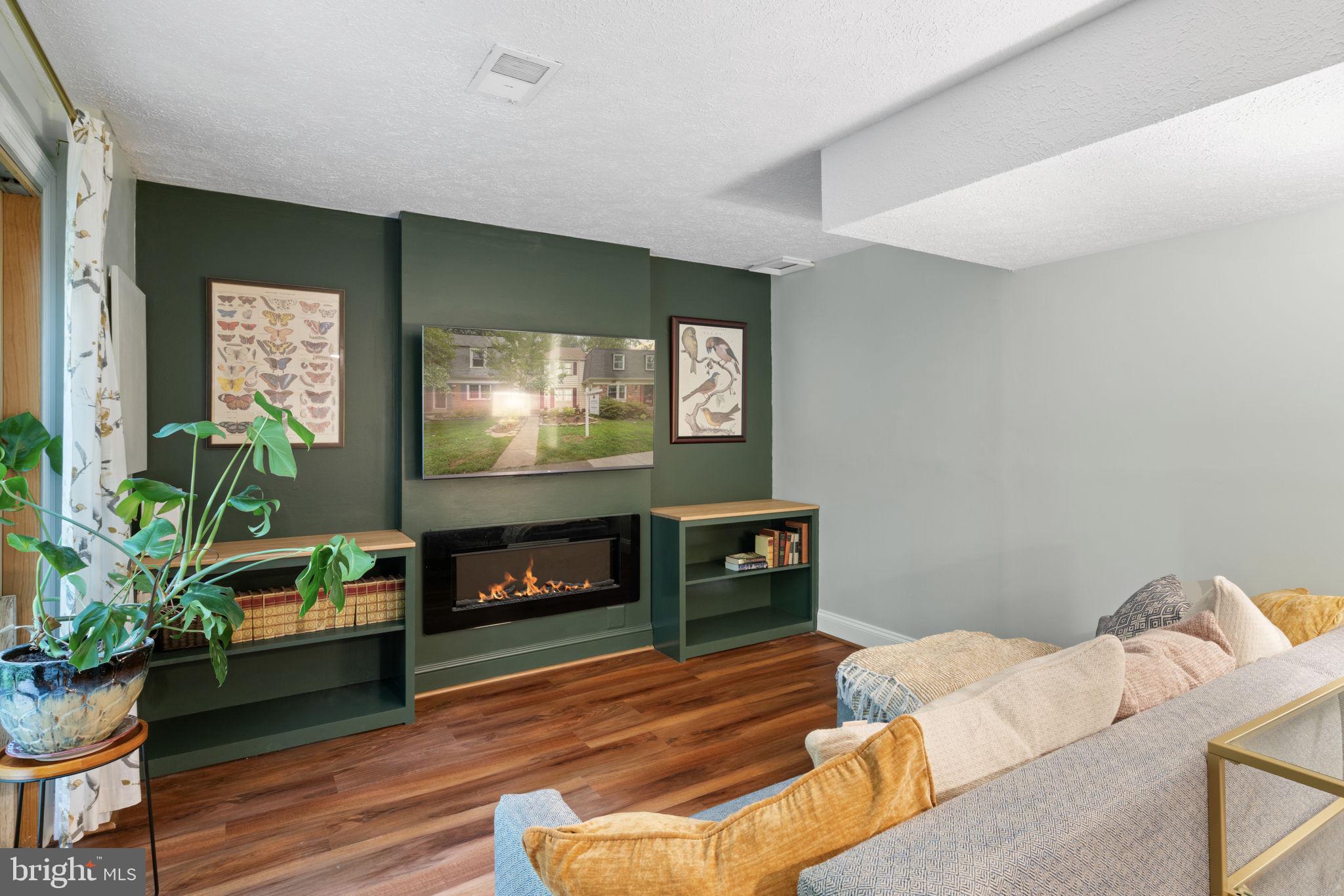 COVINGTON - Residential