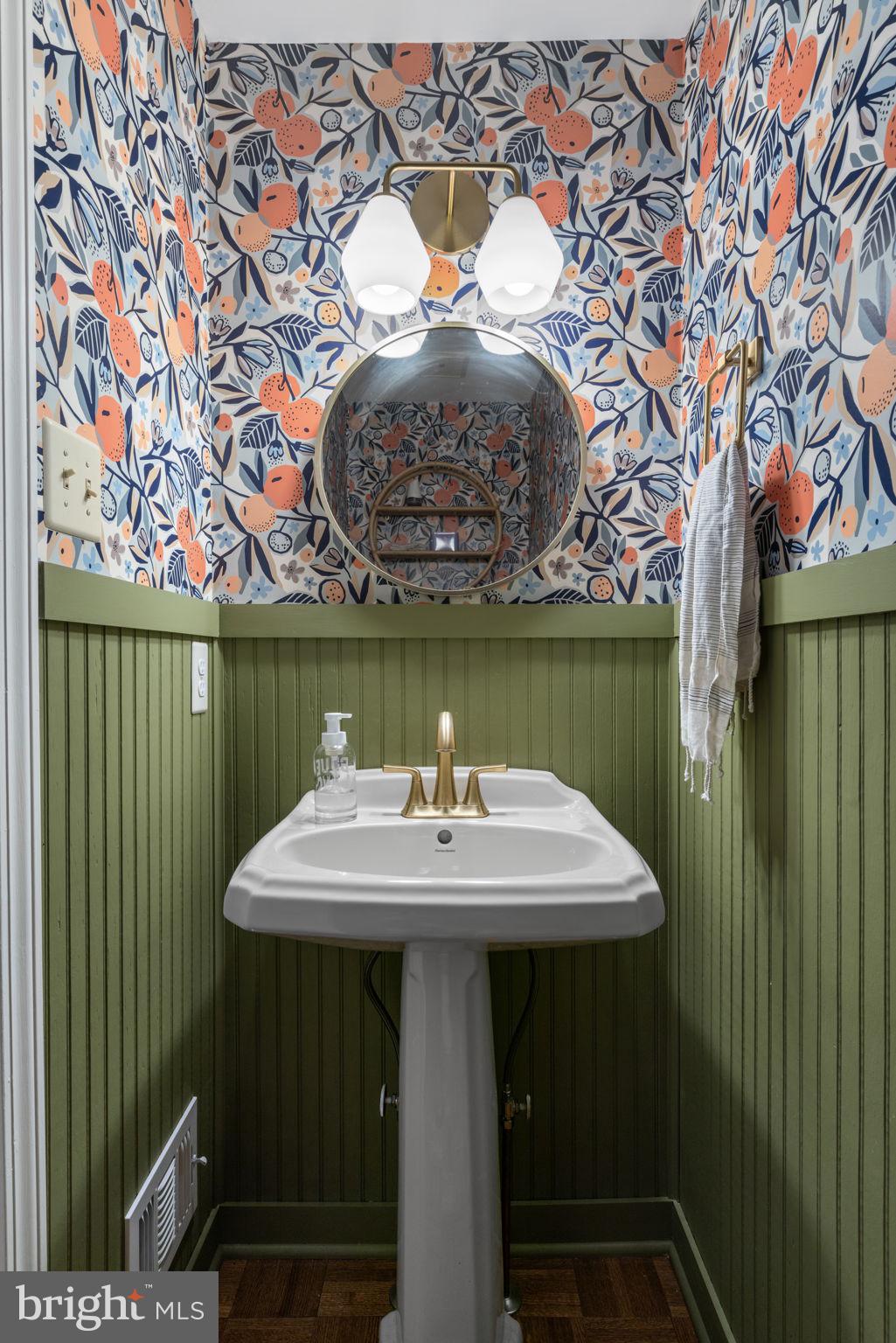 COVINGTON - Residential