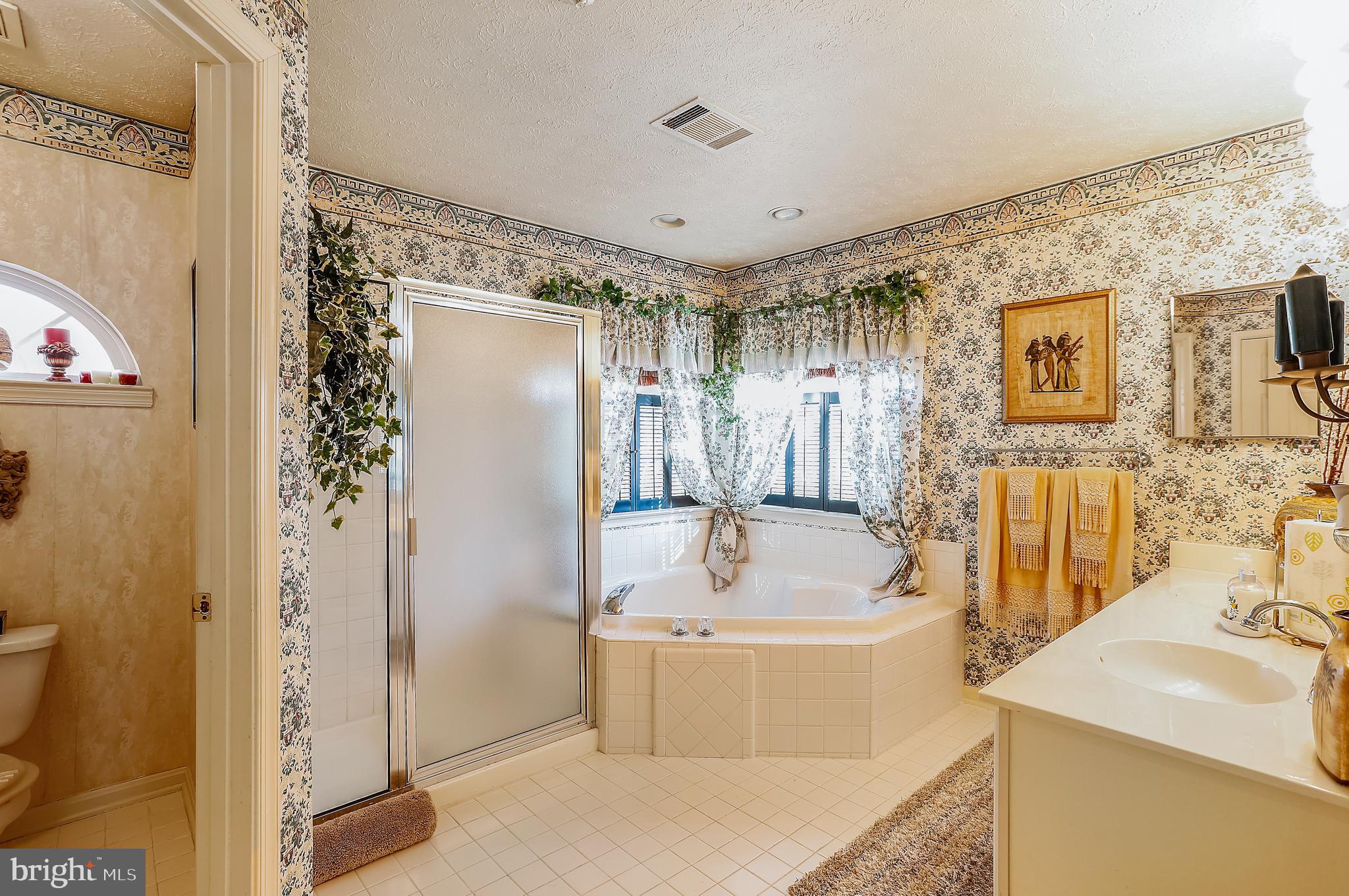 SPRINGFIELD MANOR - Residential