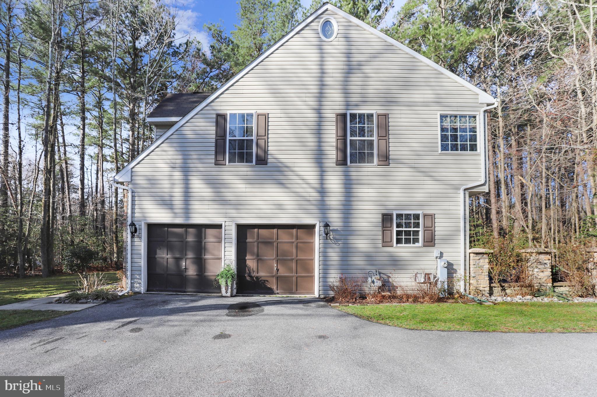 SPRINGFIELD MANOR - Residential