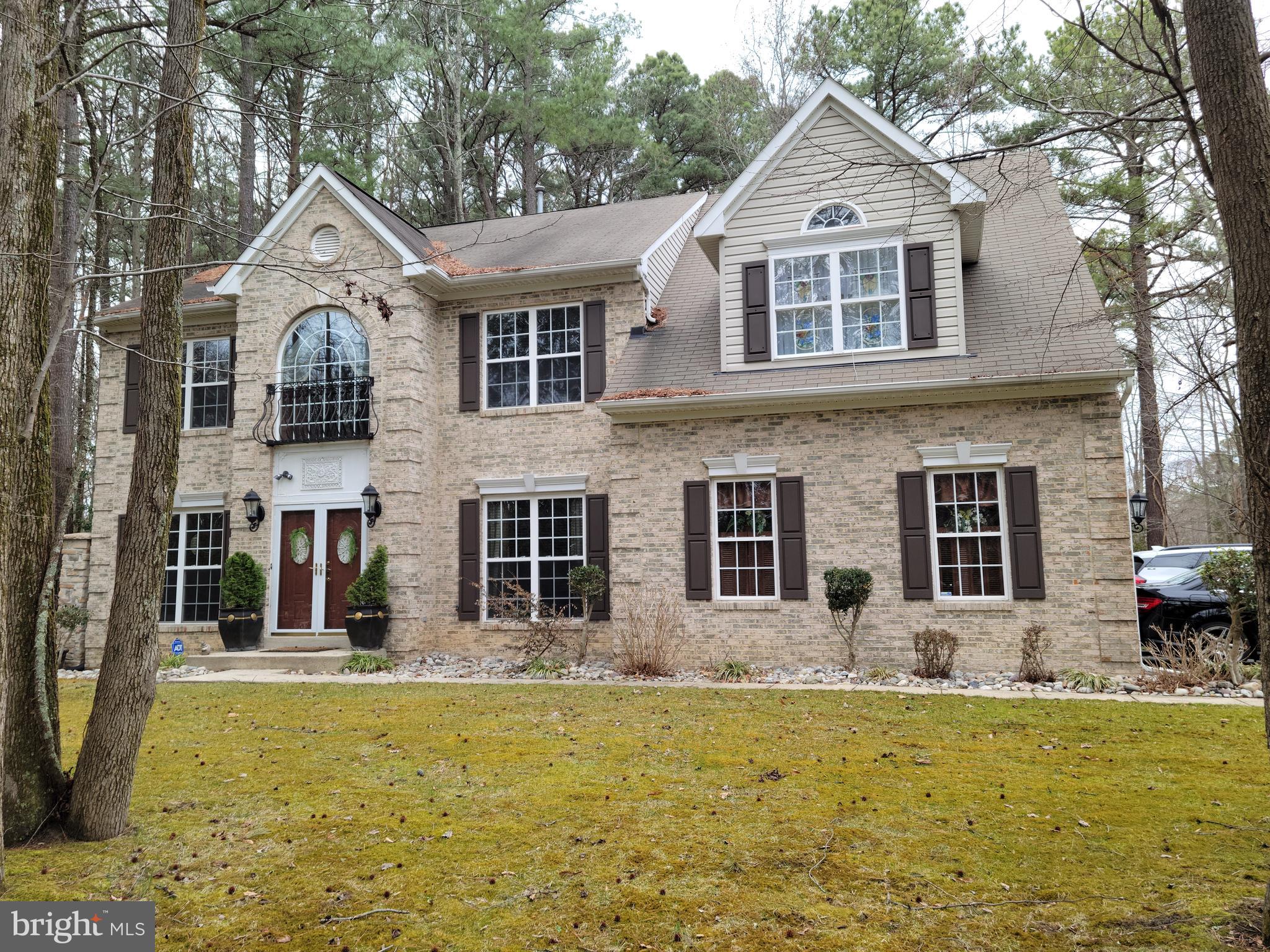 SPRINGFIELD MANOR - Residential