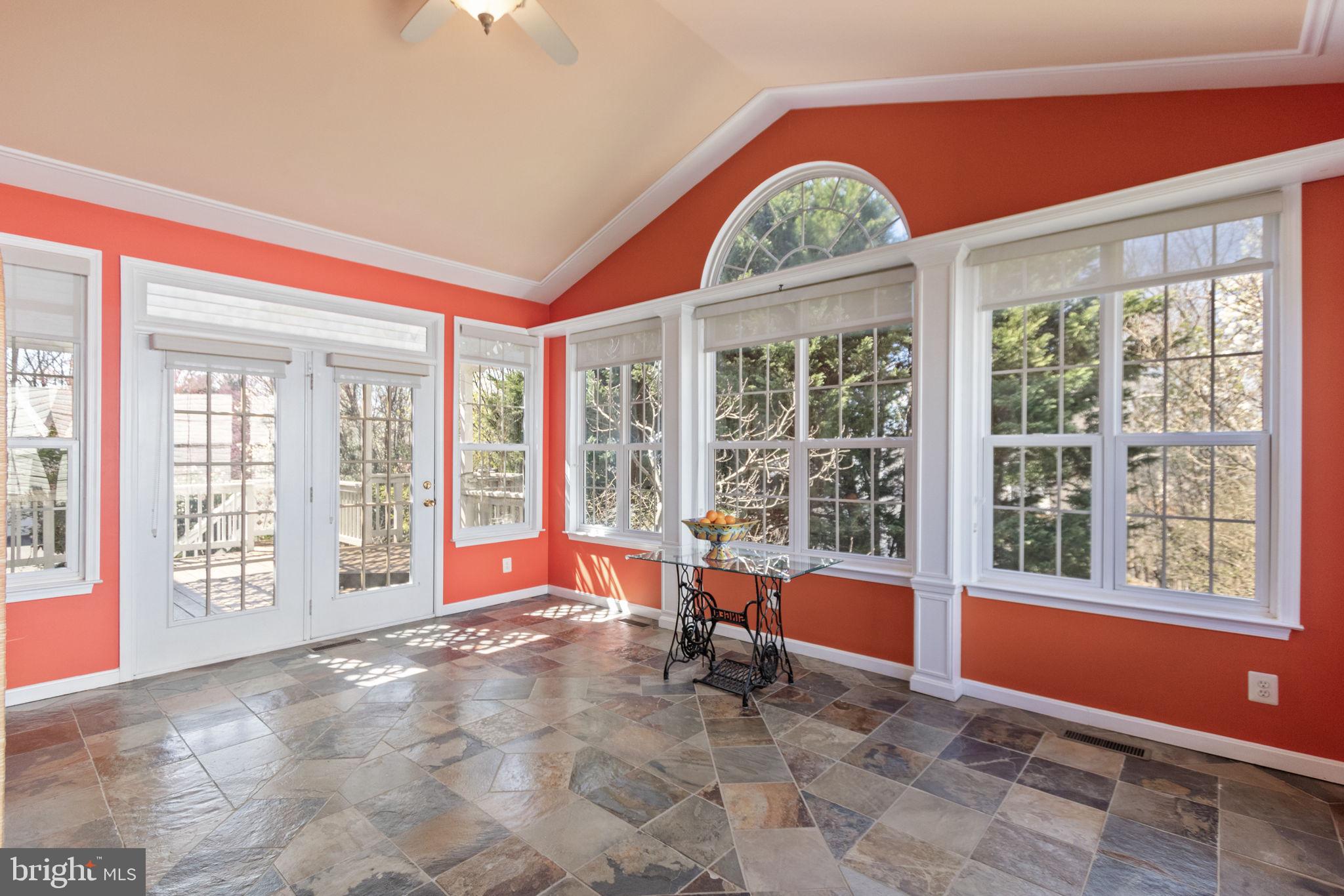 WAYSIDE VILLAGE - Residential