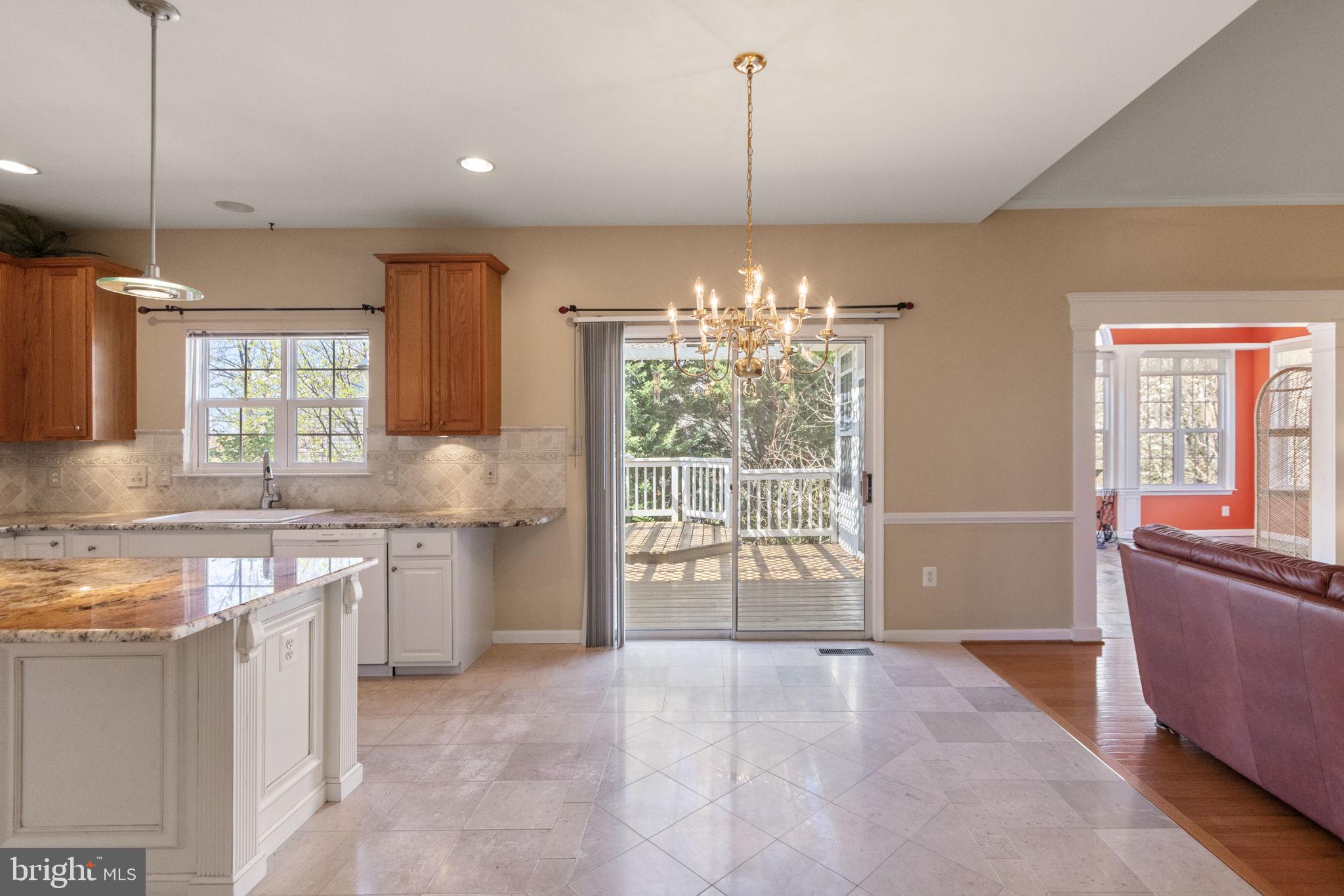 WAYSIDE VILLAGE - Residential