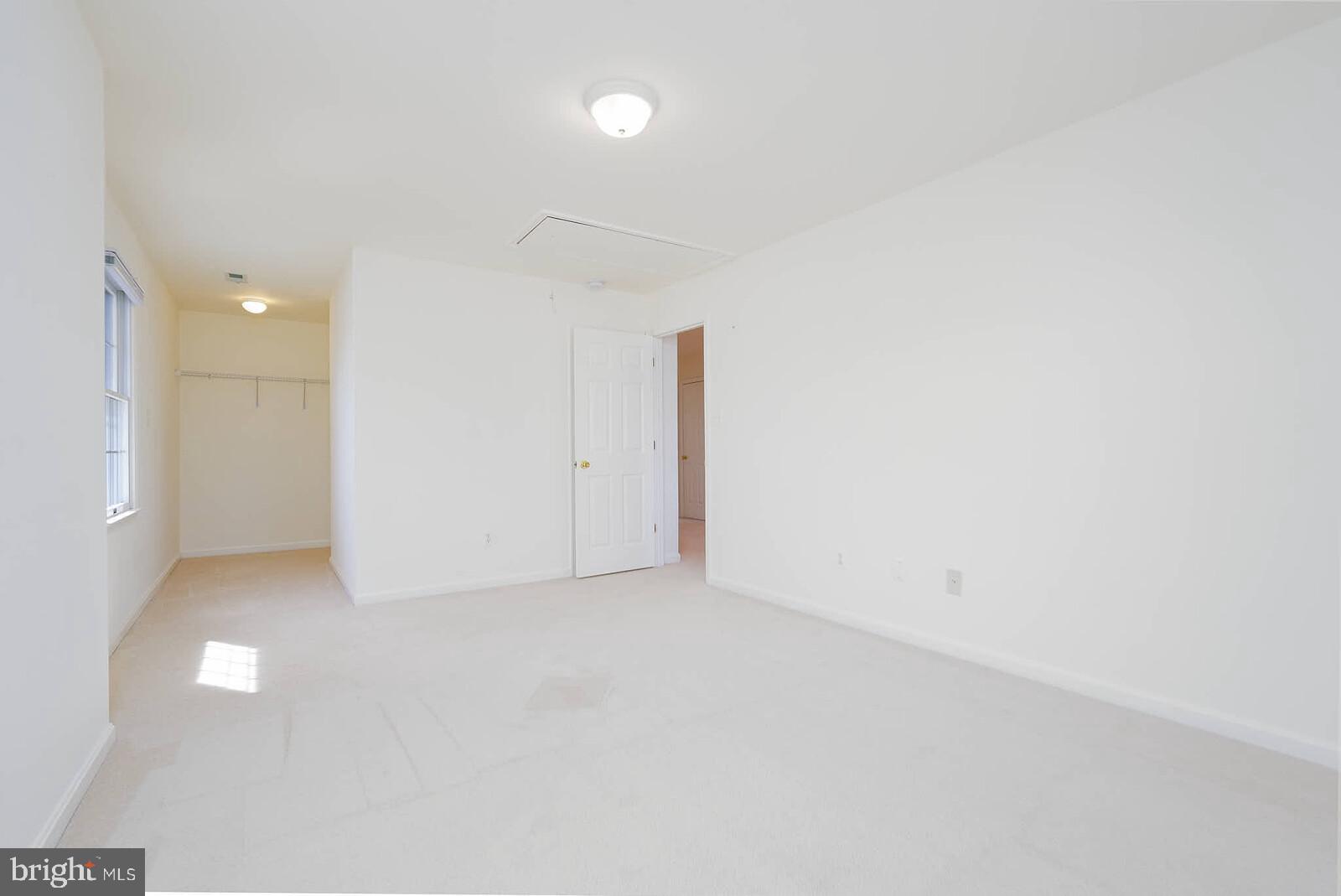 TARA - LEEWAY HEIGHTS - Residential