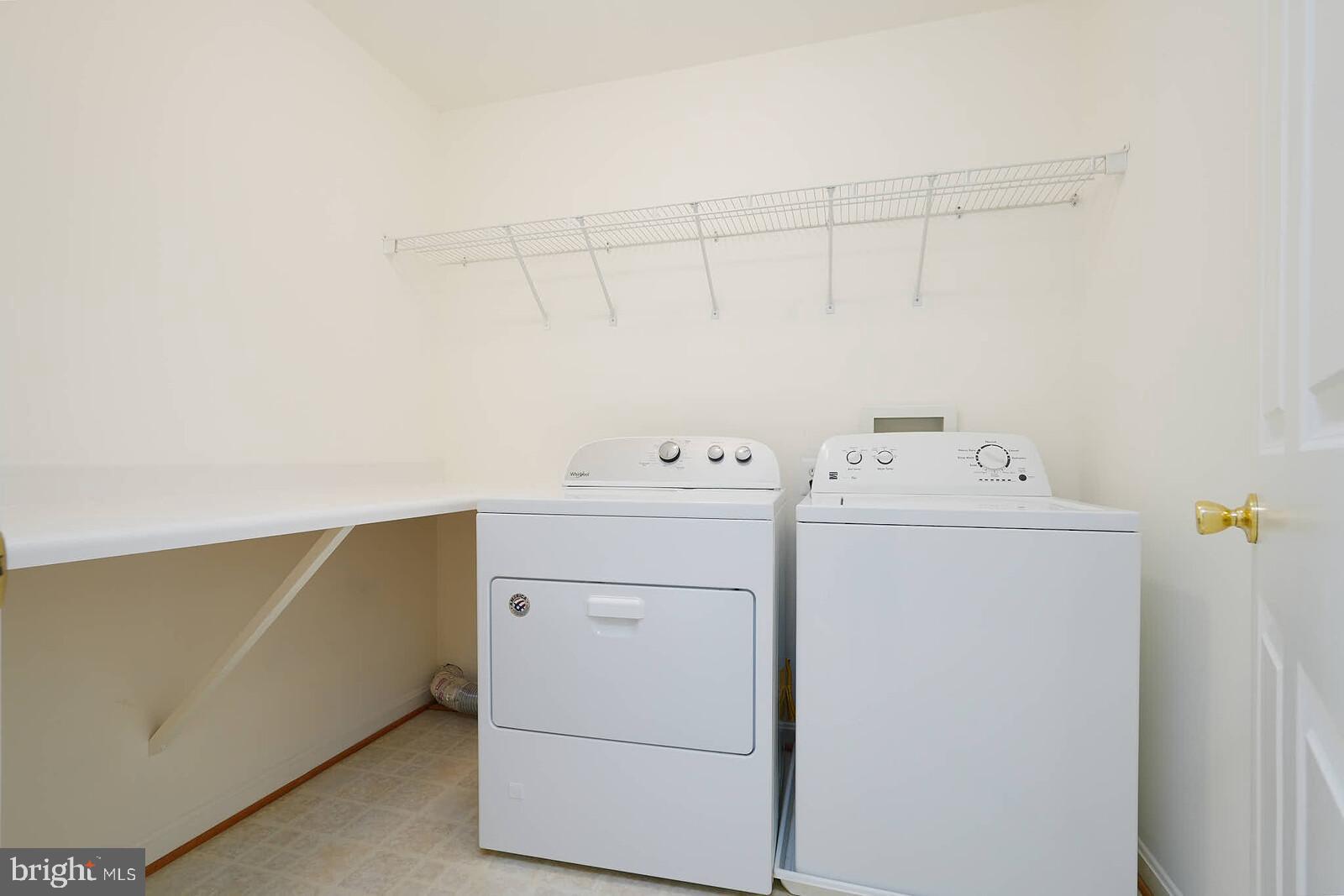 TARA - LEEWAY HEIGHTS - Residential