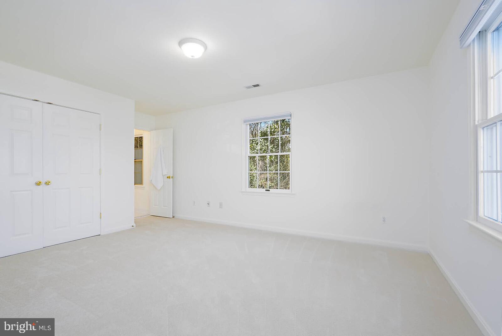 TARA - LEEWAY HEIGHTS - Residential