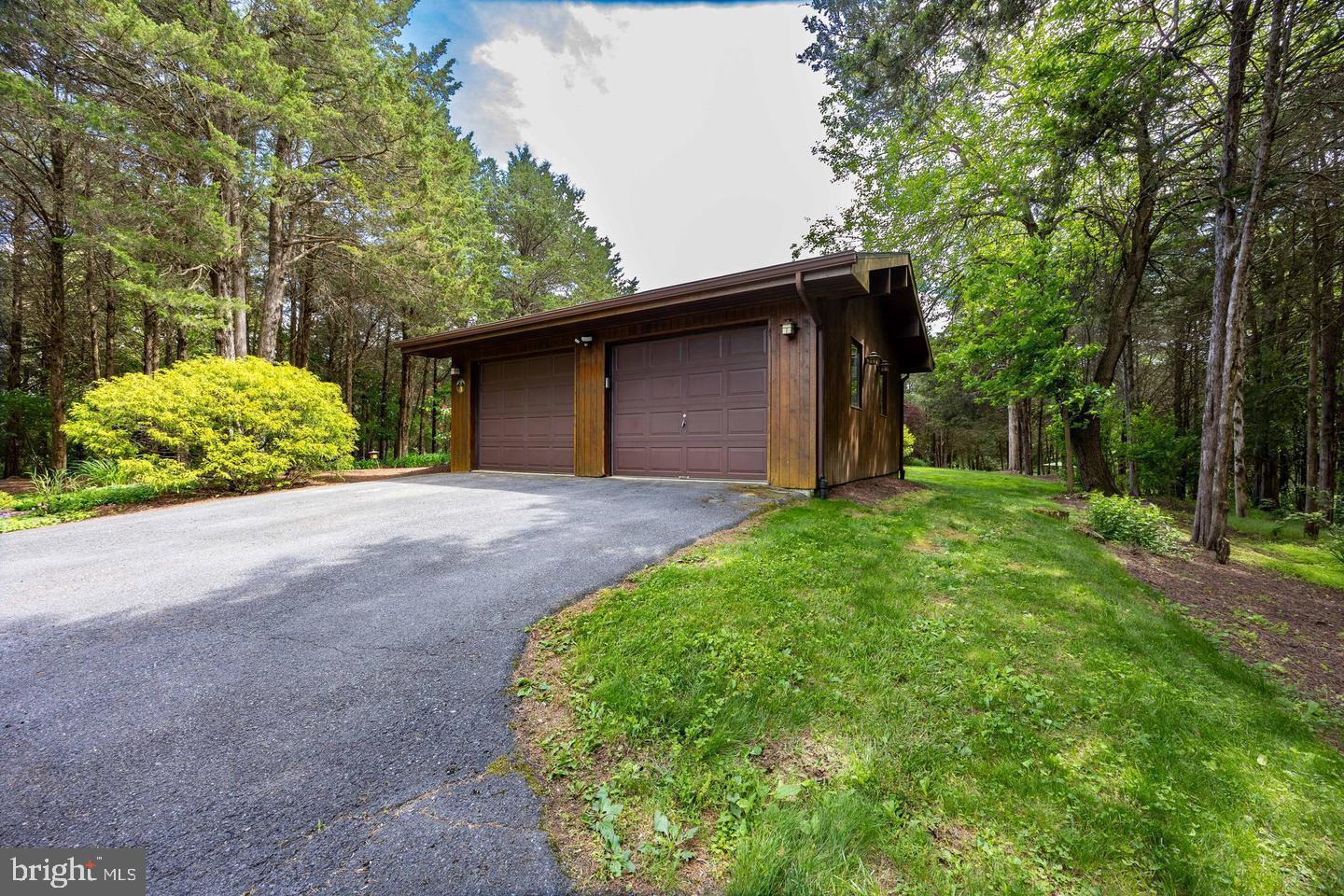 CEDAR LANE FARM - Residential