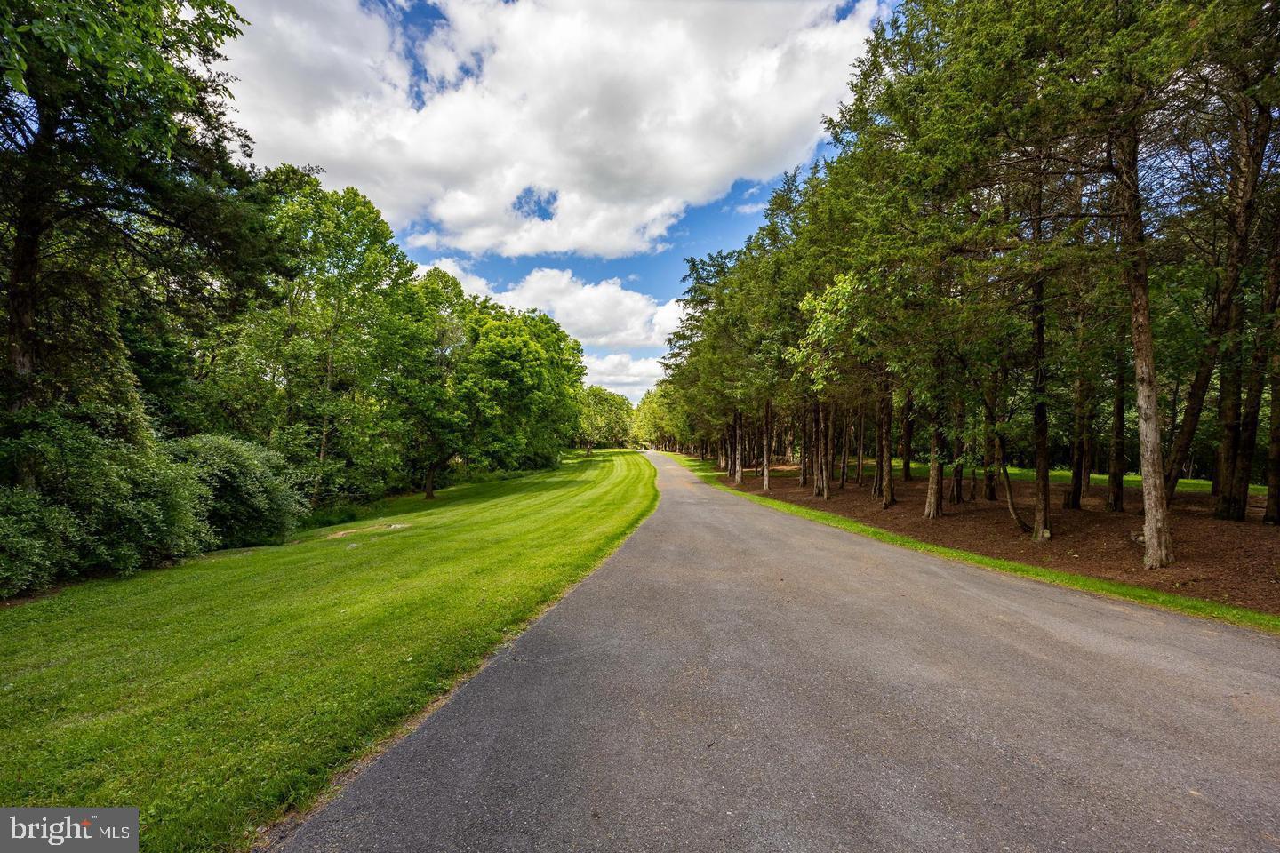 CEDAR LANE FARM - Residential
