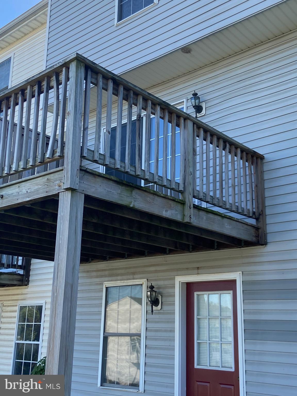 WINDSTONE TOWNHOMES - Residential Lease