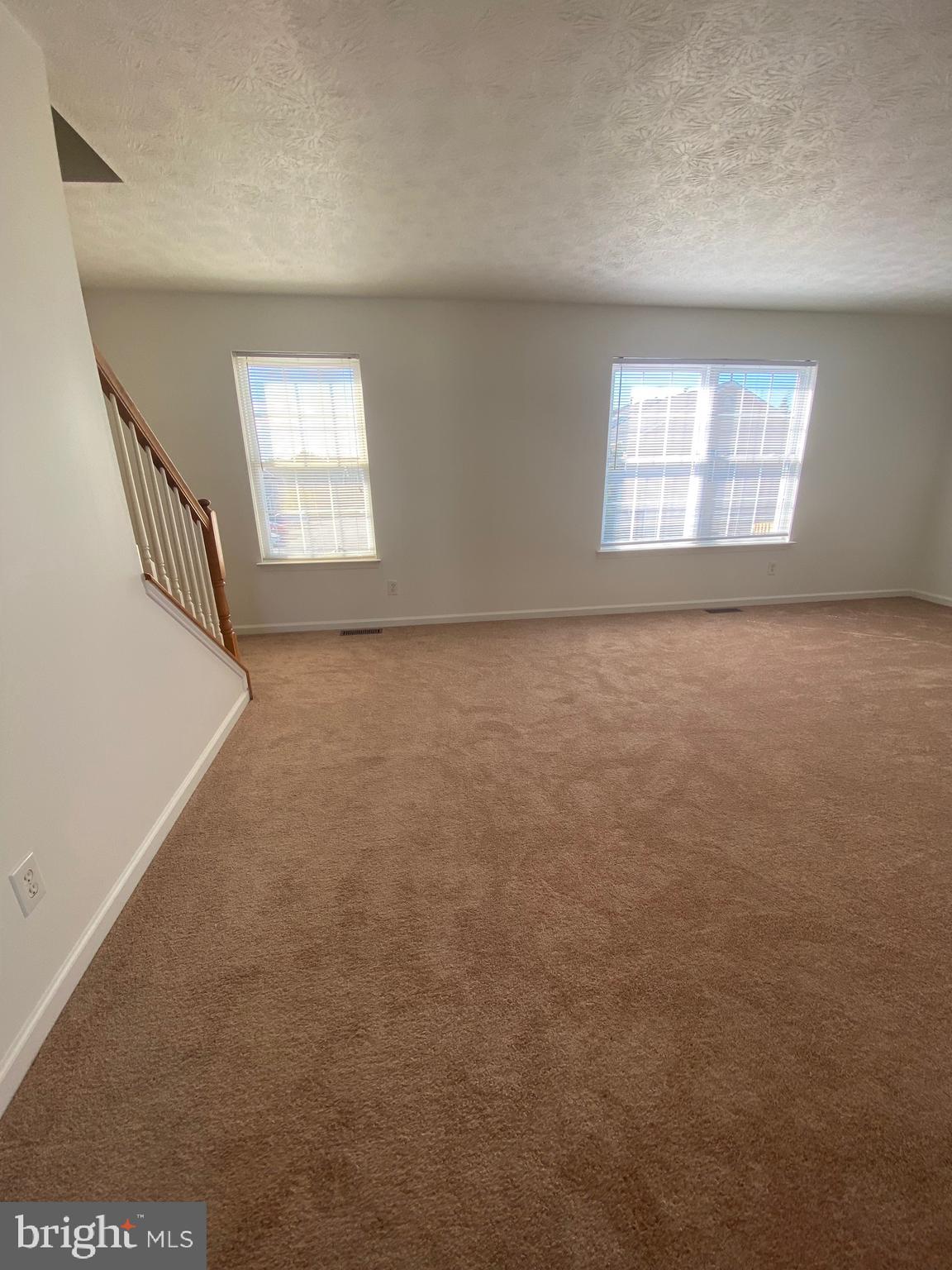 WINDSTONE TOWNHOMES - Residential Lease