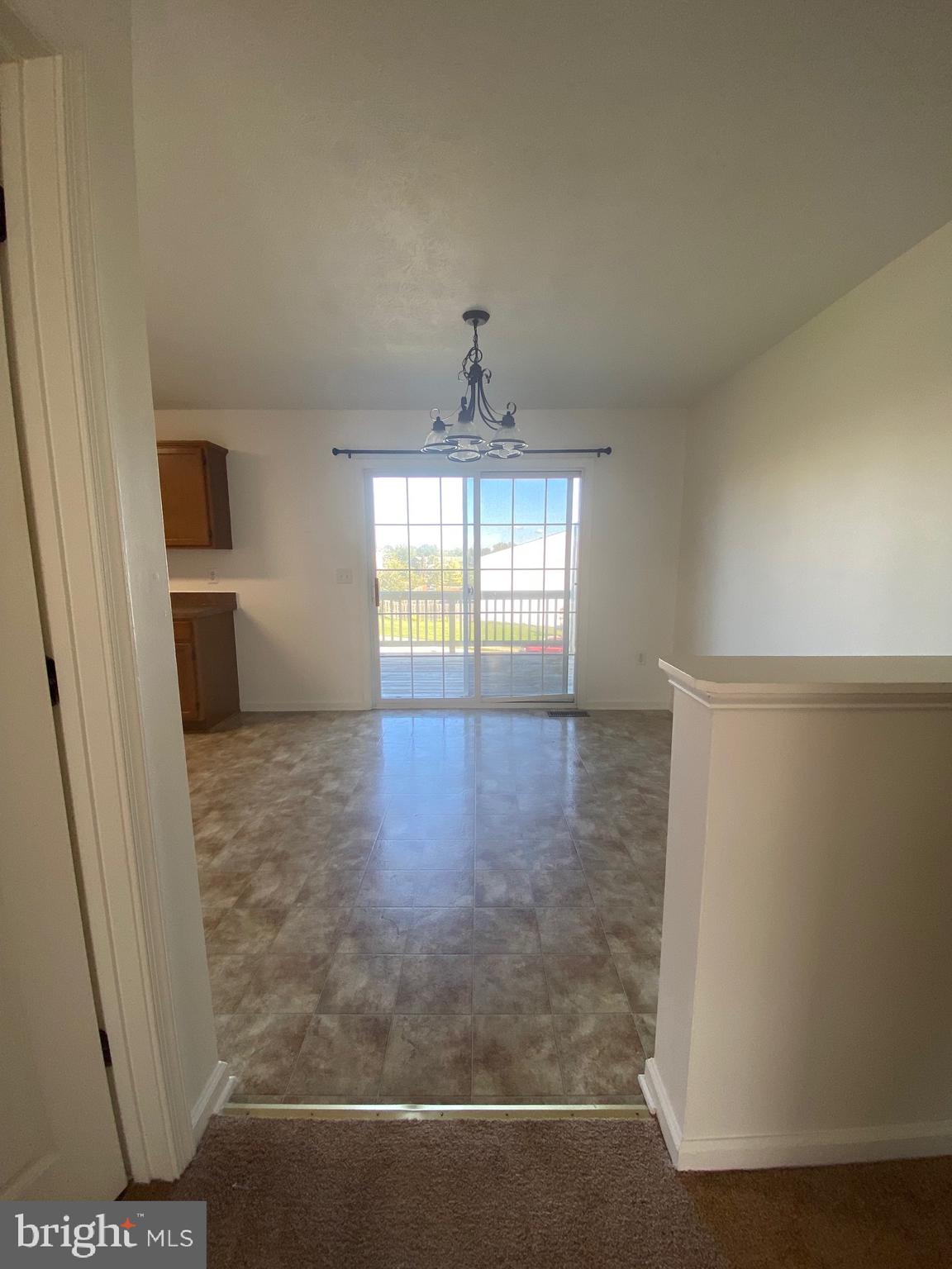 WINDSTONE TOWNHOMES - Residential Lease