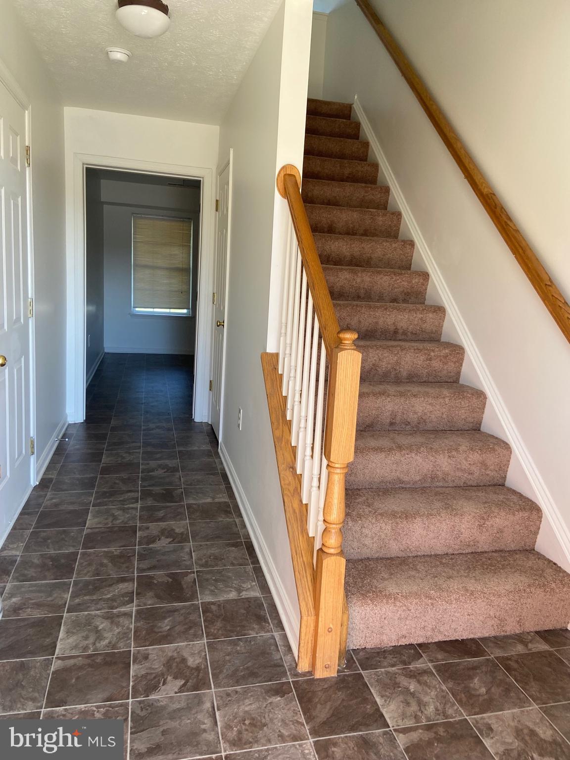 WINDSTONE TOWNHOMES - Residential Lease