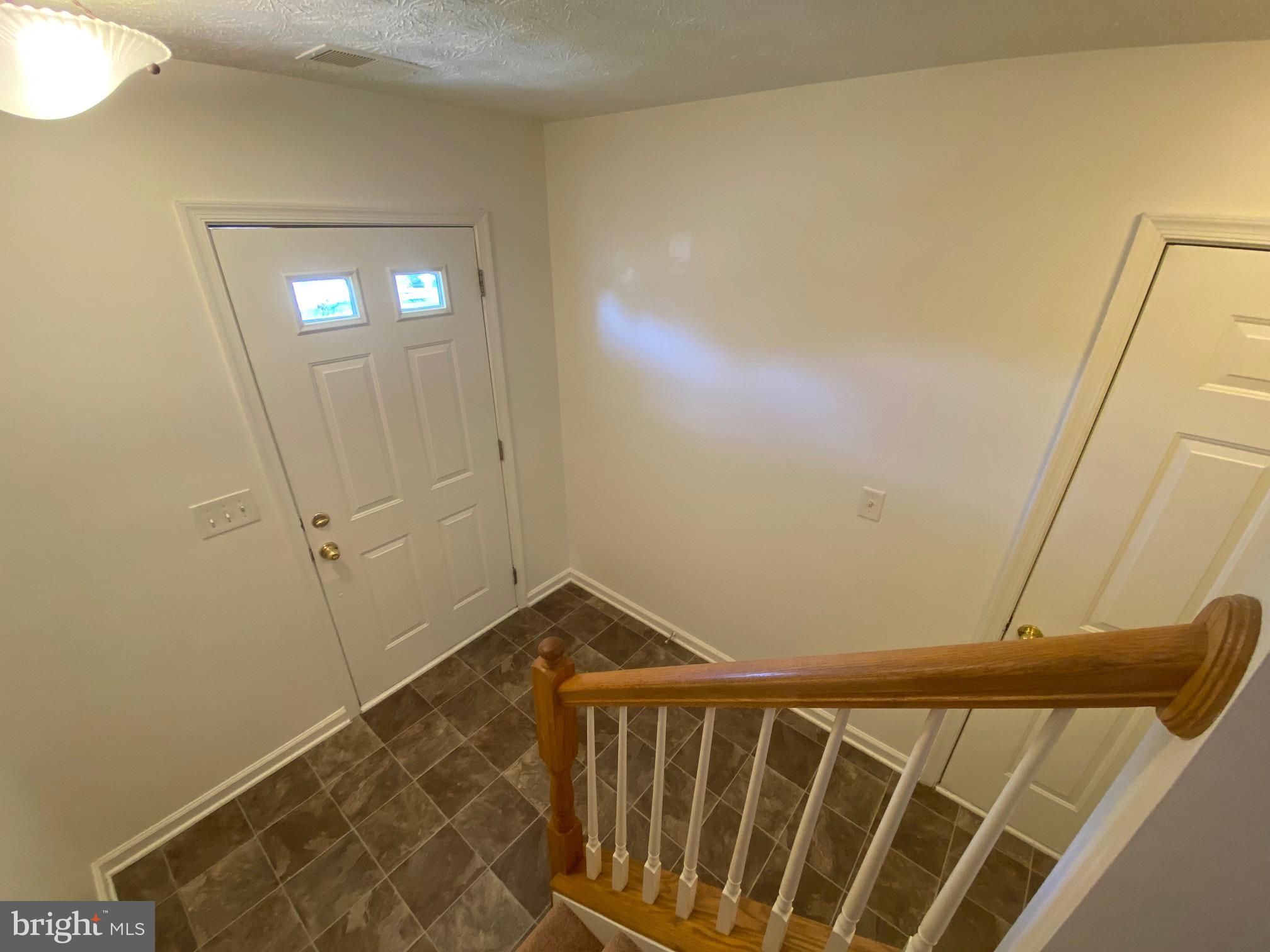 WINDSTONE TOWNHOMES - Residential Lease