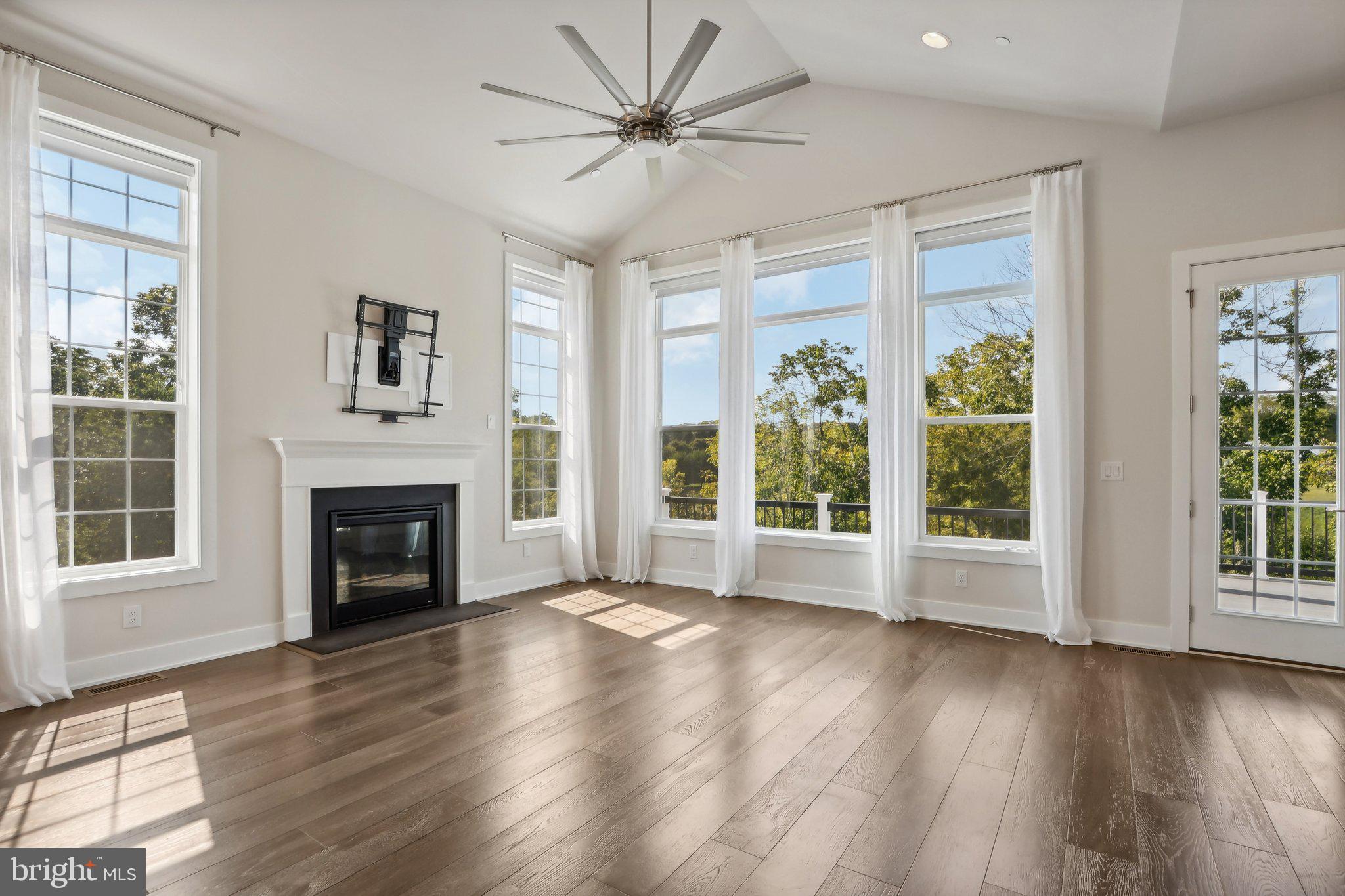 DARLINGTON RIDGE - Residential