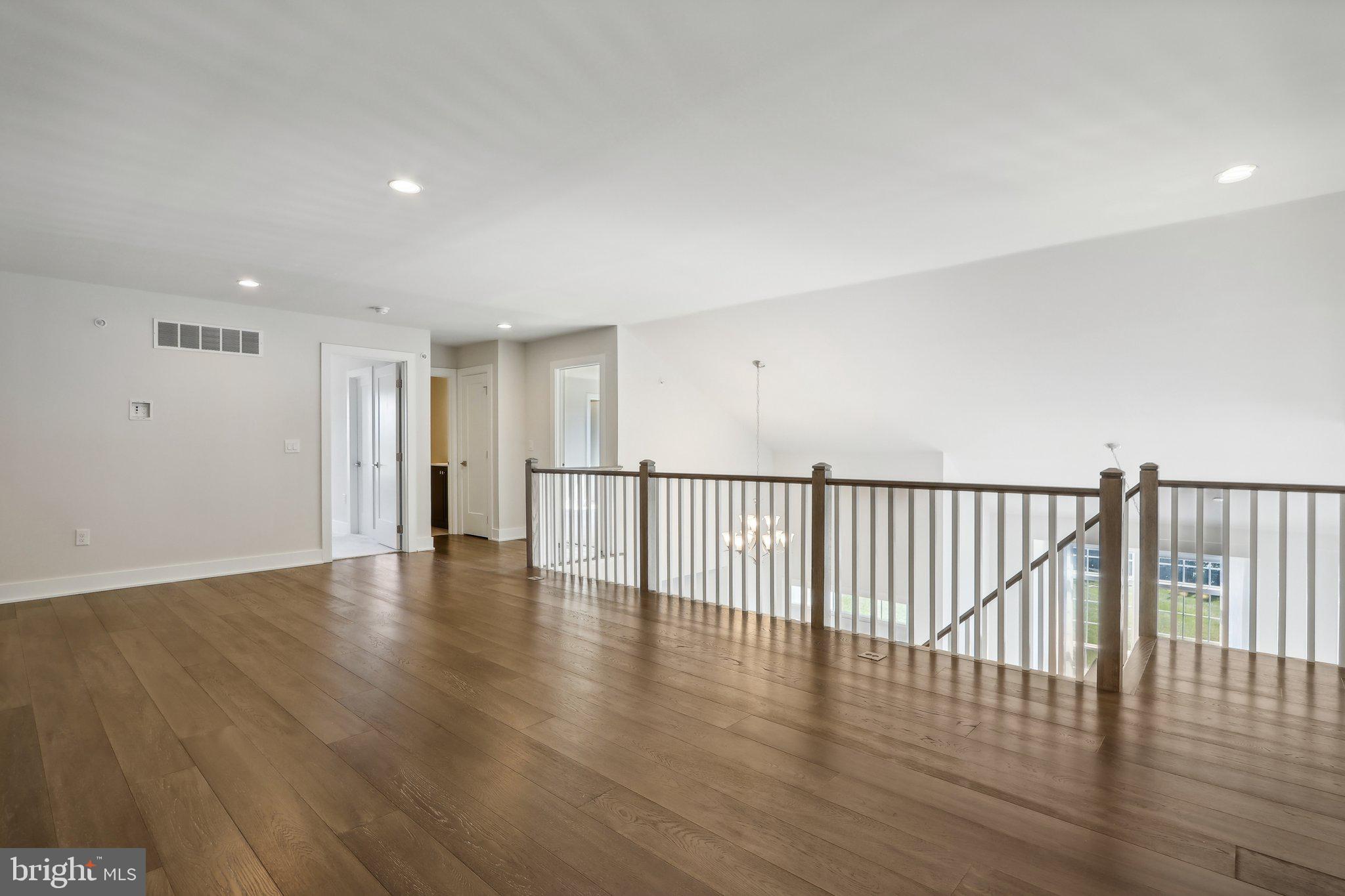 DARLINGTON RIDGE - Residential