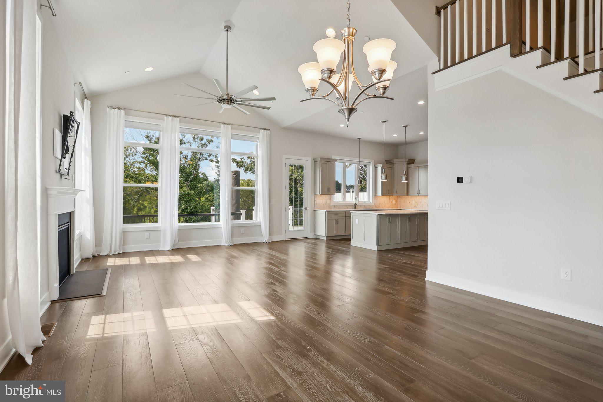 DARLINGTON RIDGE - Residential