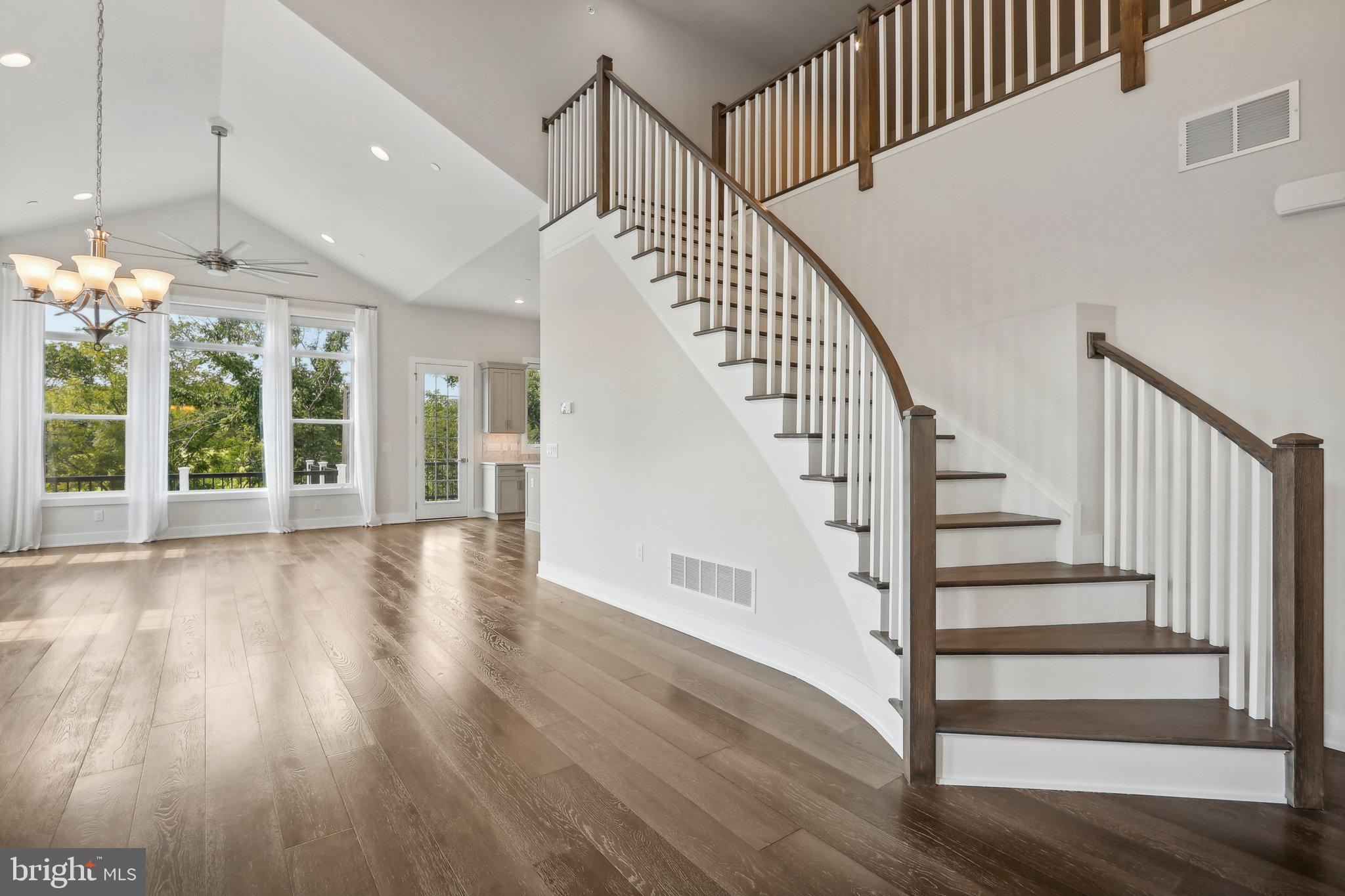 DARLINGTON RIDGE - Residential