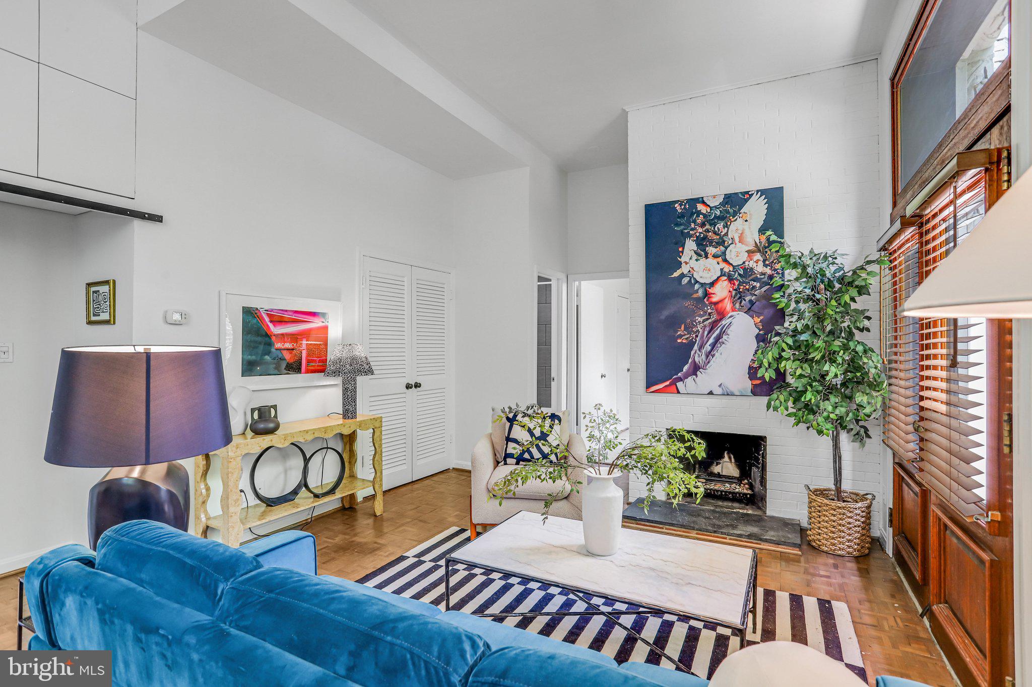 2001 16TH STREET NW 105