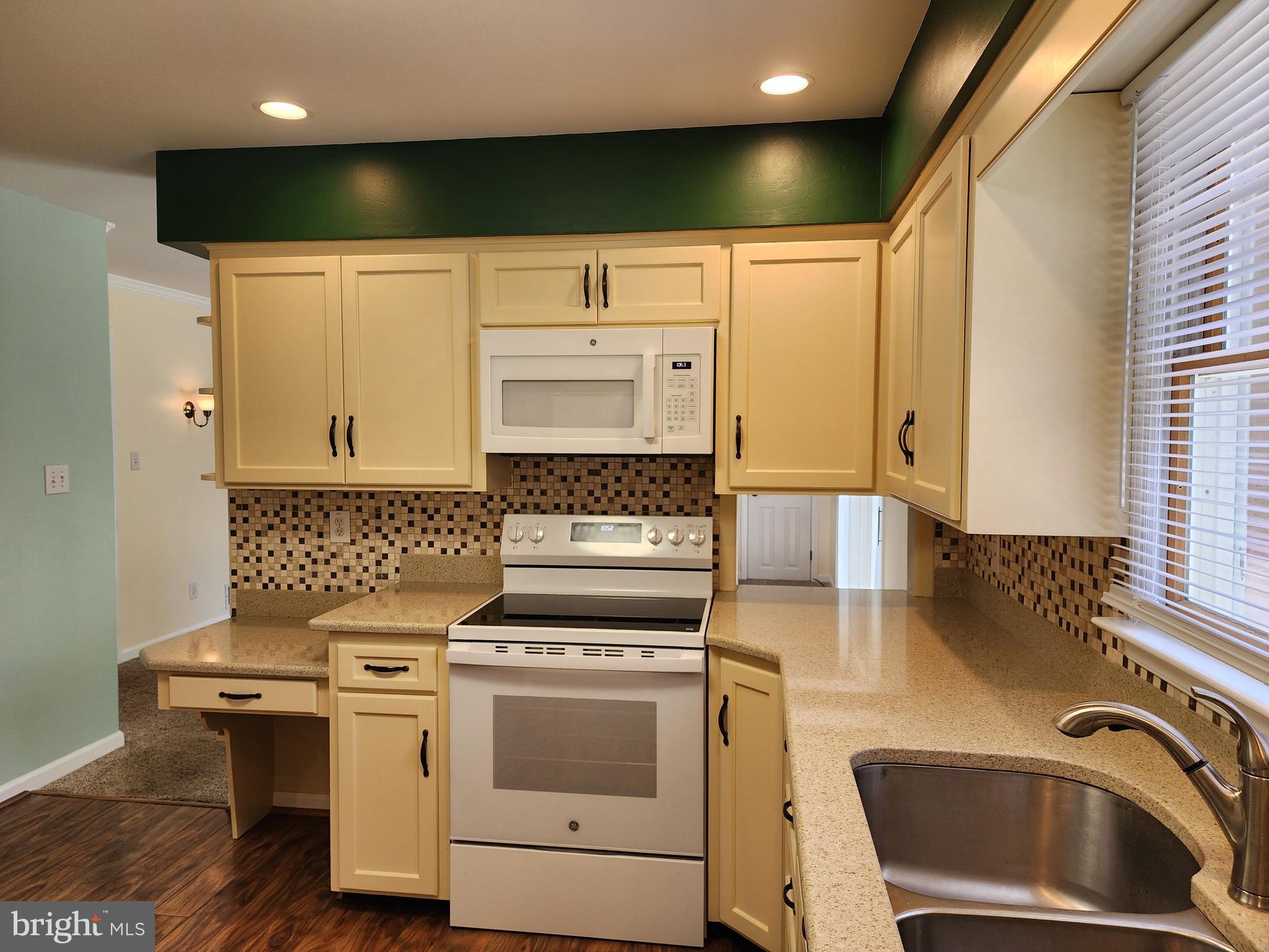 BRIGHTWOOD ACRES - Residential