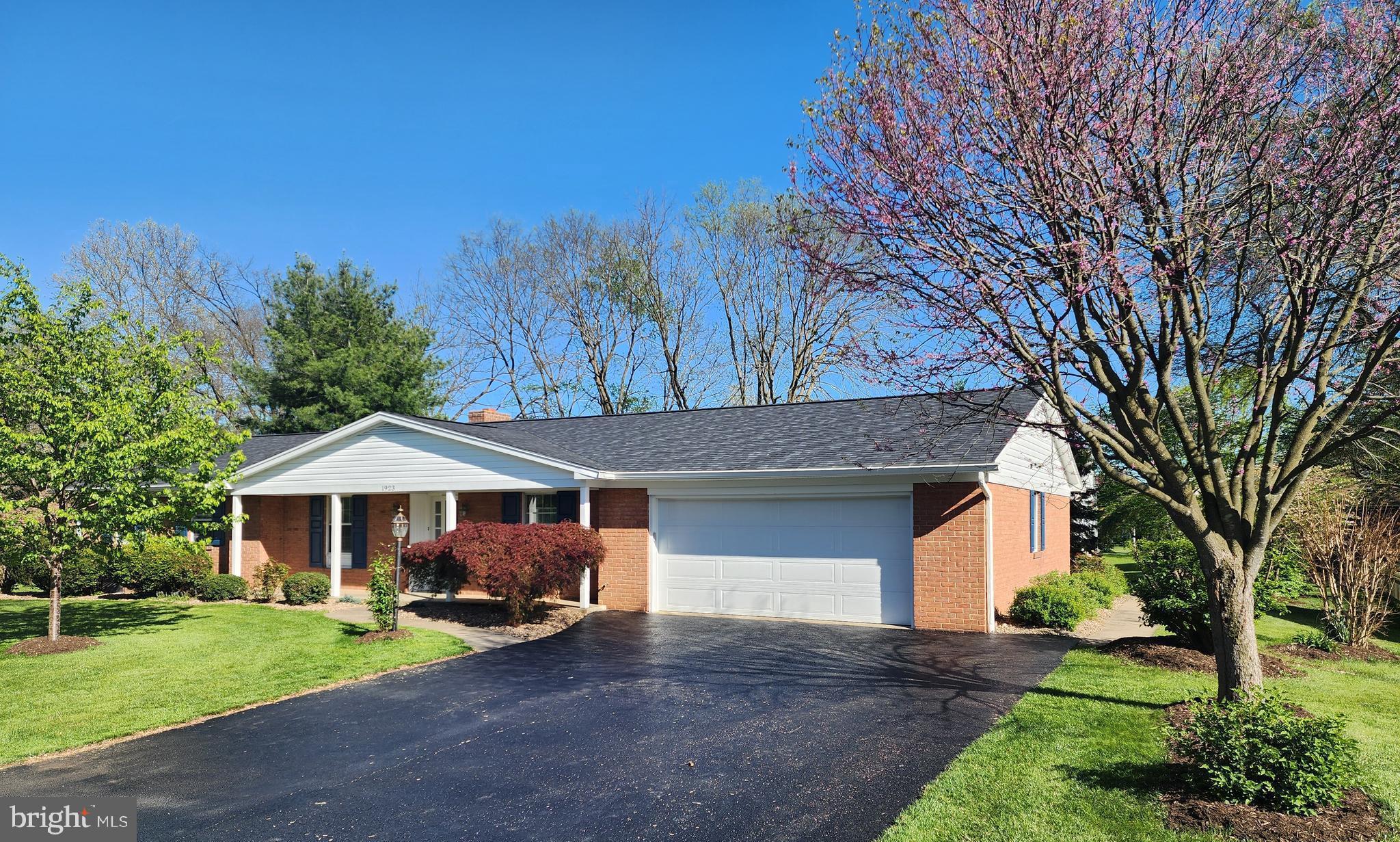 BRIGHTWOOD ACRES - Residential