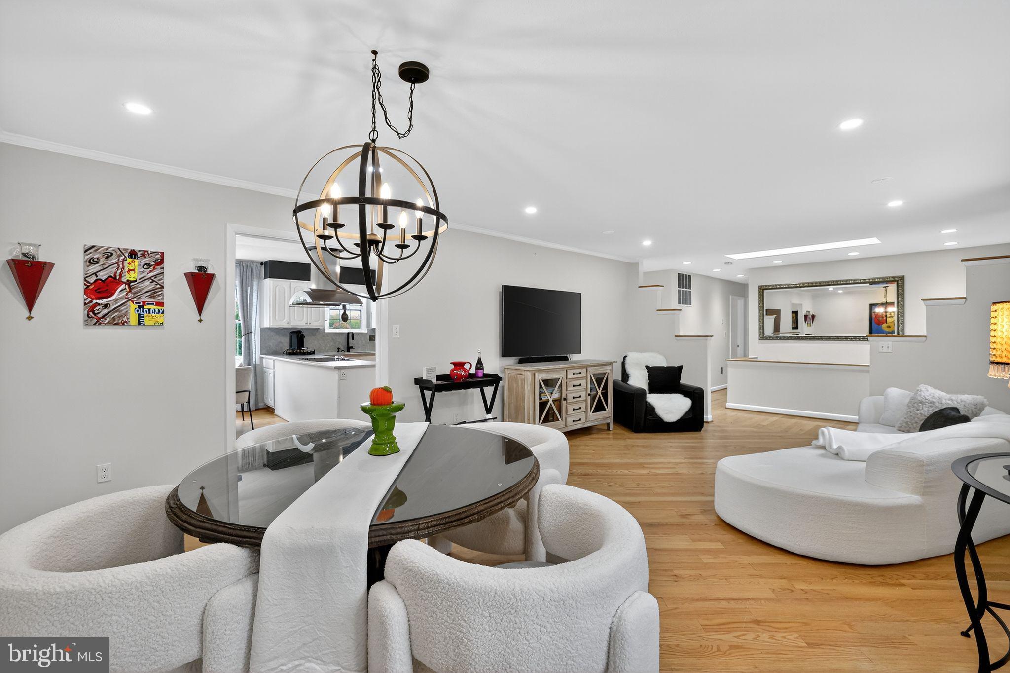 GAYFIELDS - Residential