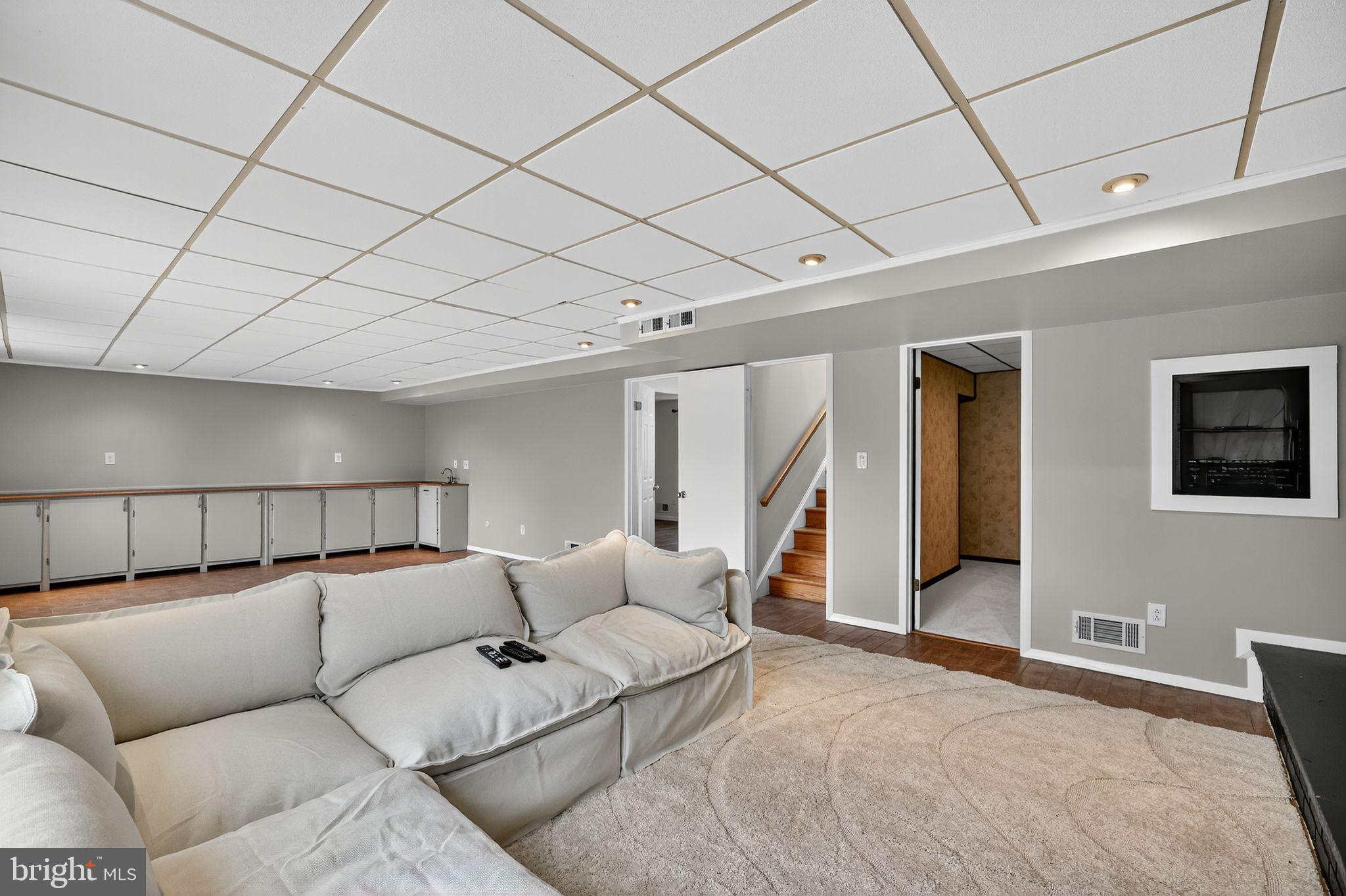 GAYFIELDS - Residential