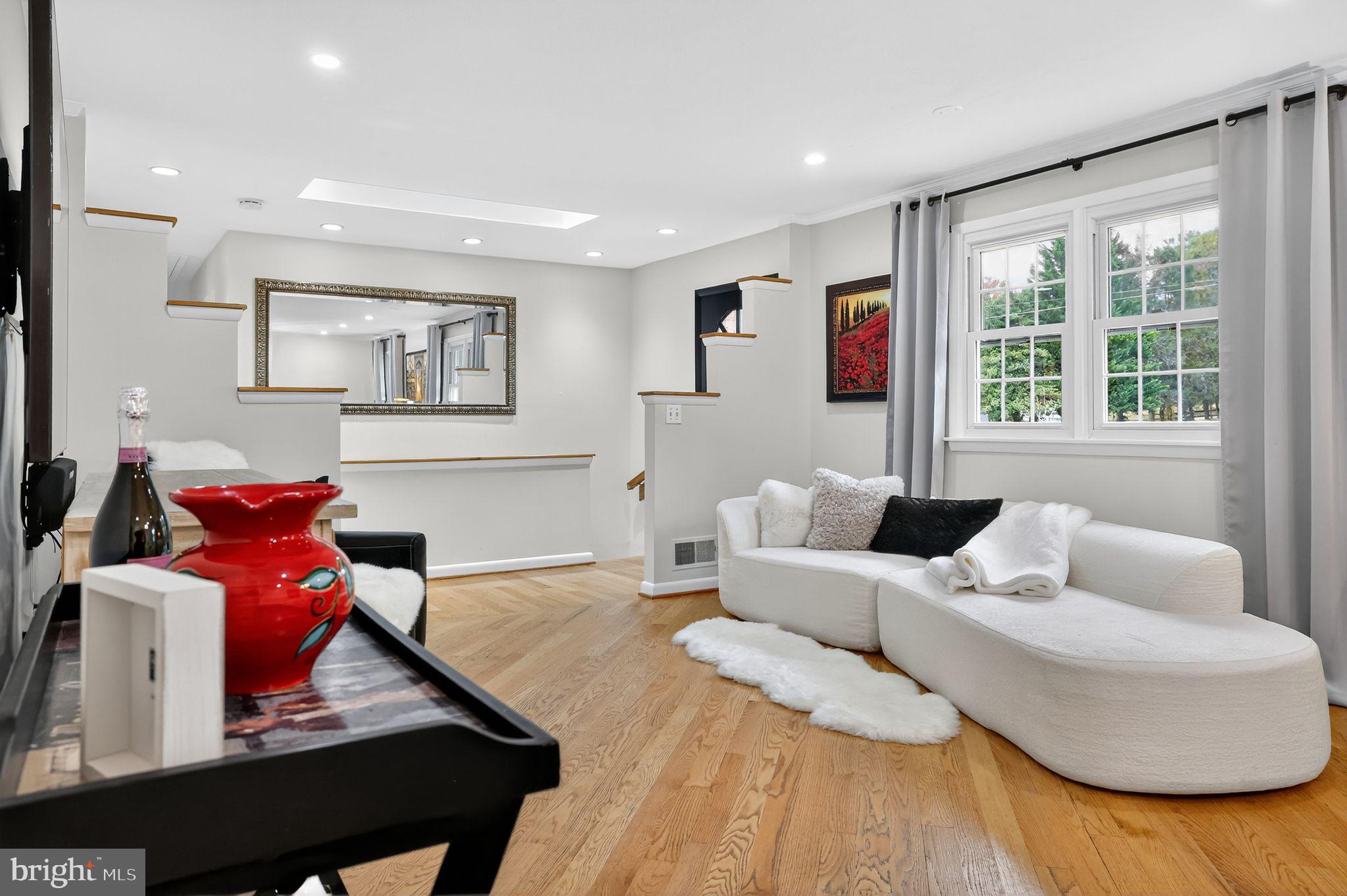 GAYFIELDS - Residential