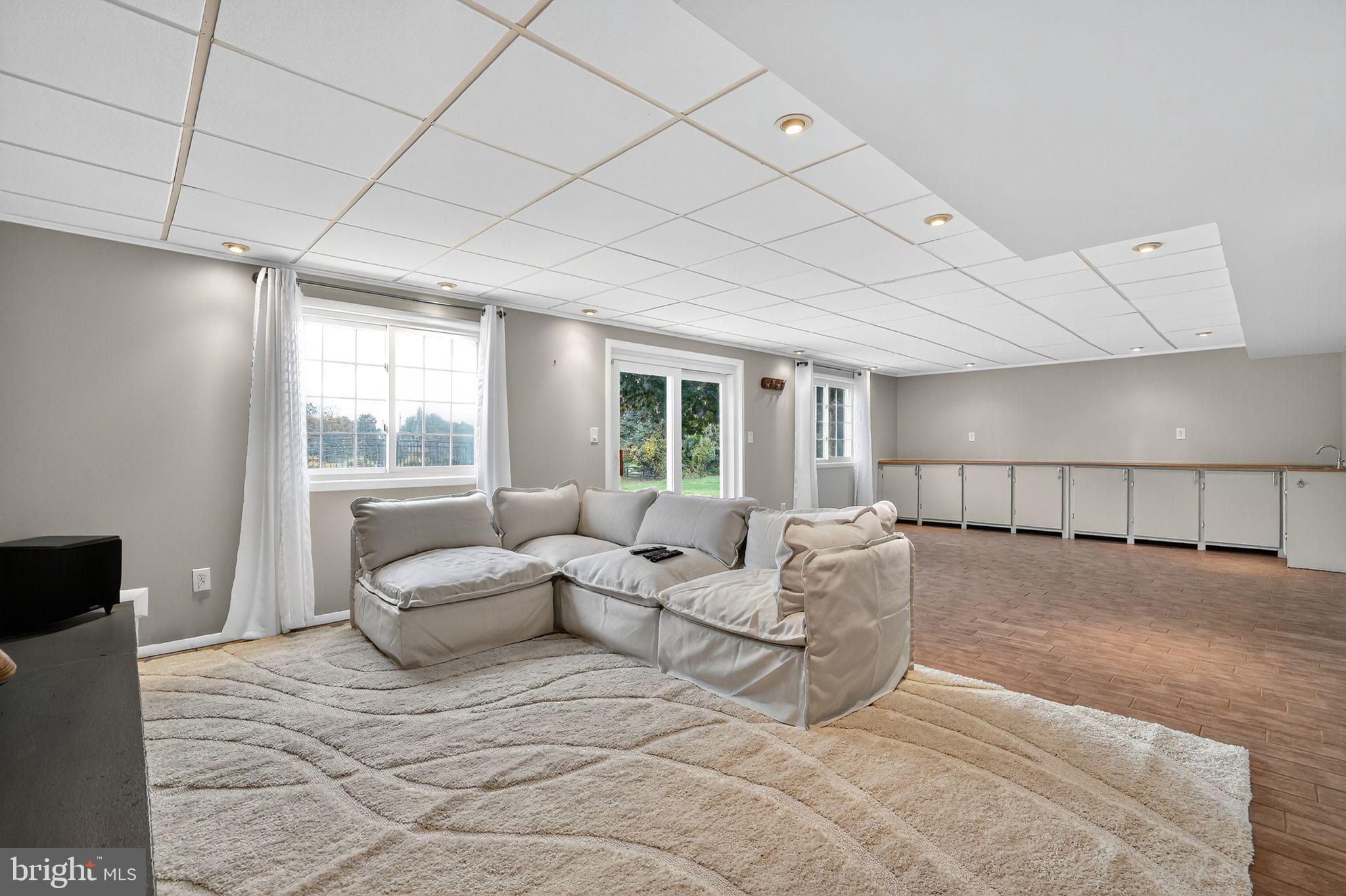 GAYFIELDS - Residential