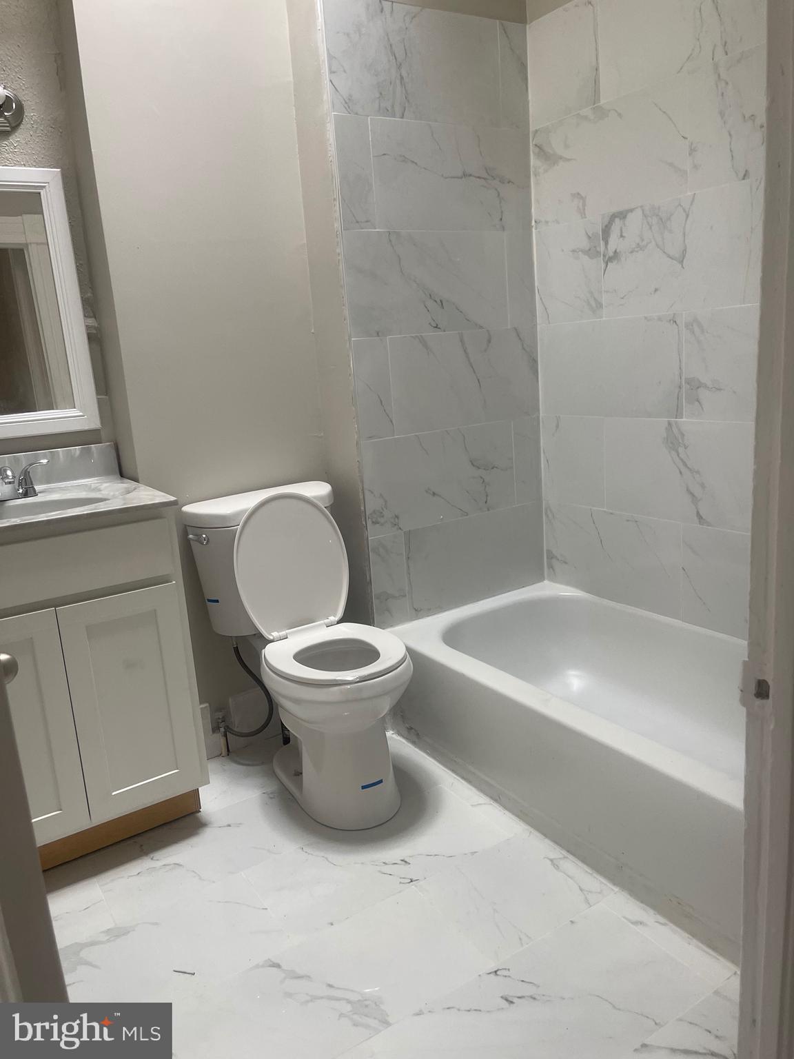 MADISON EASTEND - Residential