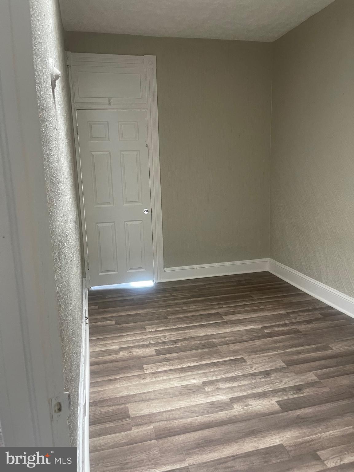 MADISON EASTEND - Residential