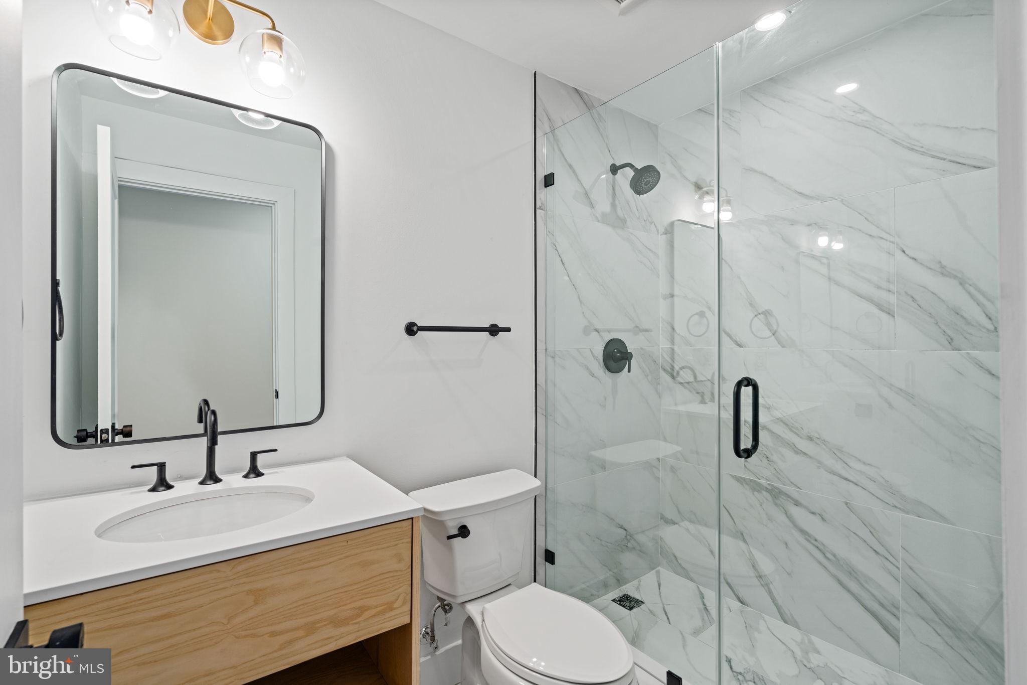 FAIRMOUNT - Residential