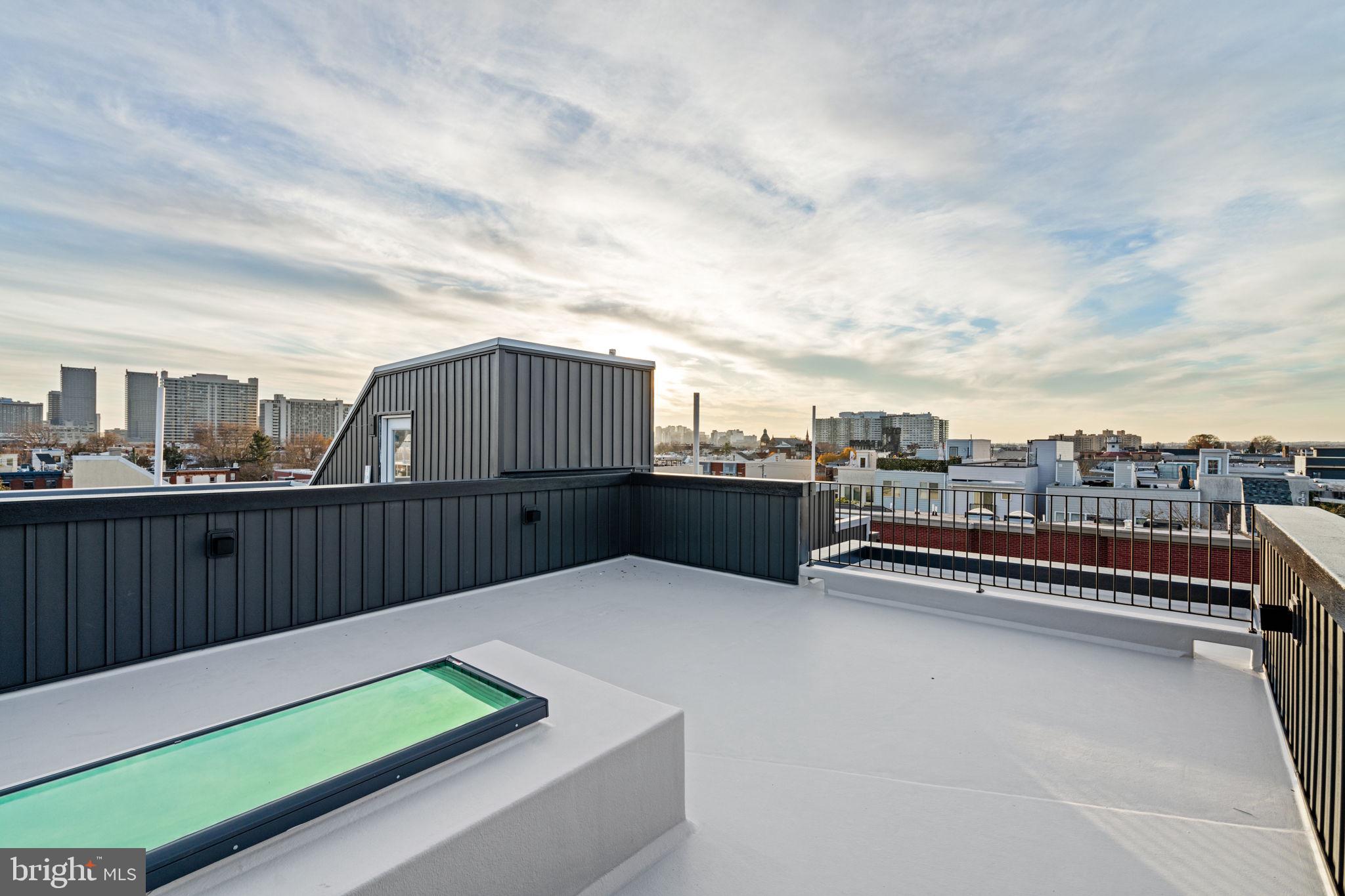 FAIRMOUNT - Residential