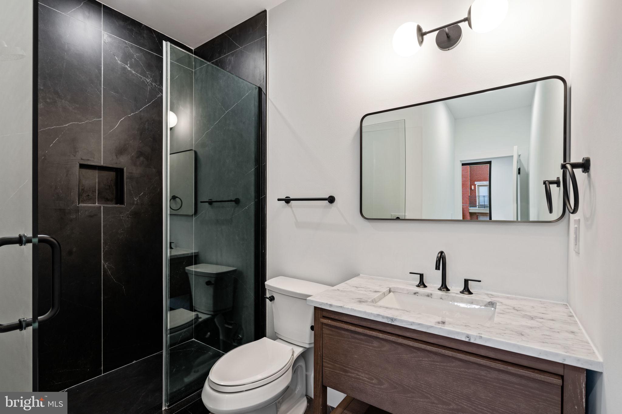 FAIRMOUNT - Residential