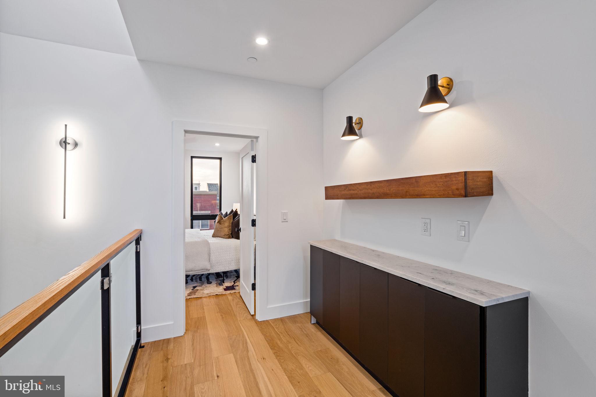 FAIRMOUNT - Residential