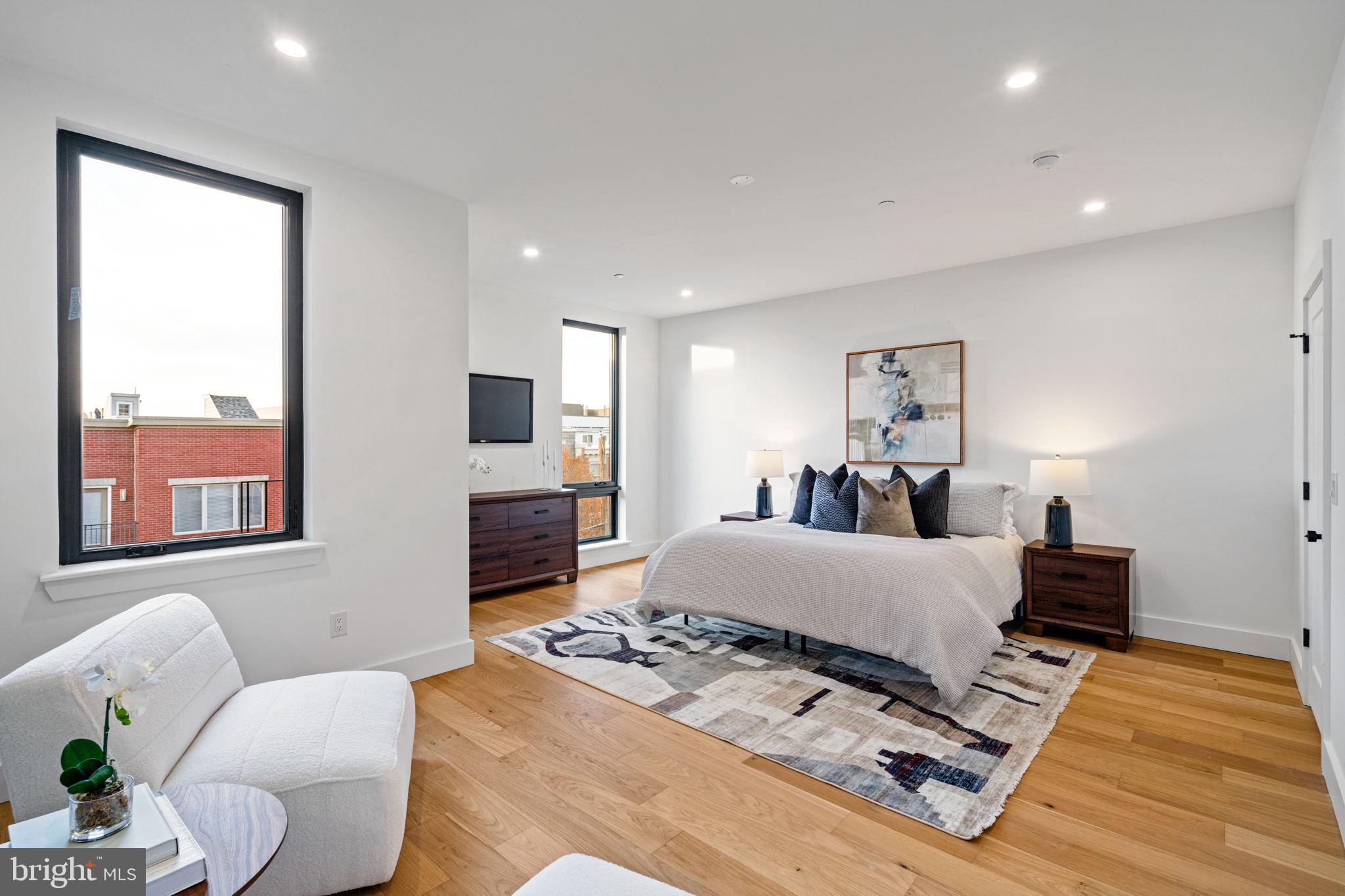 FAIRMOUNT - Residential