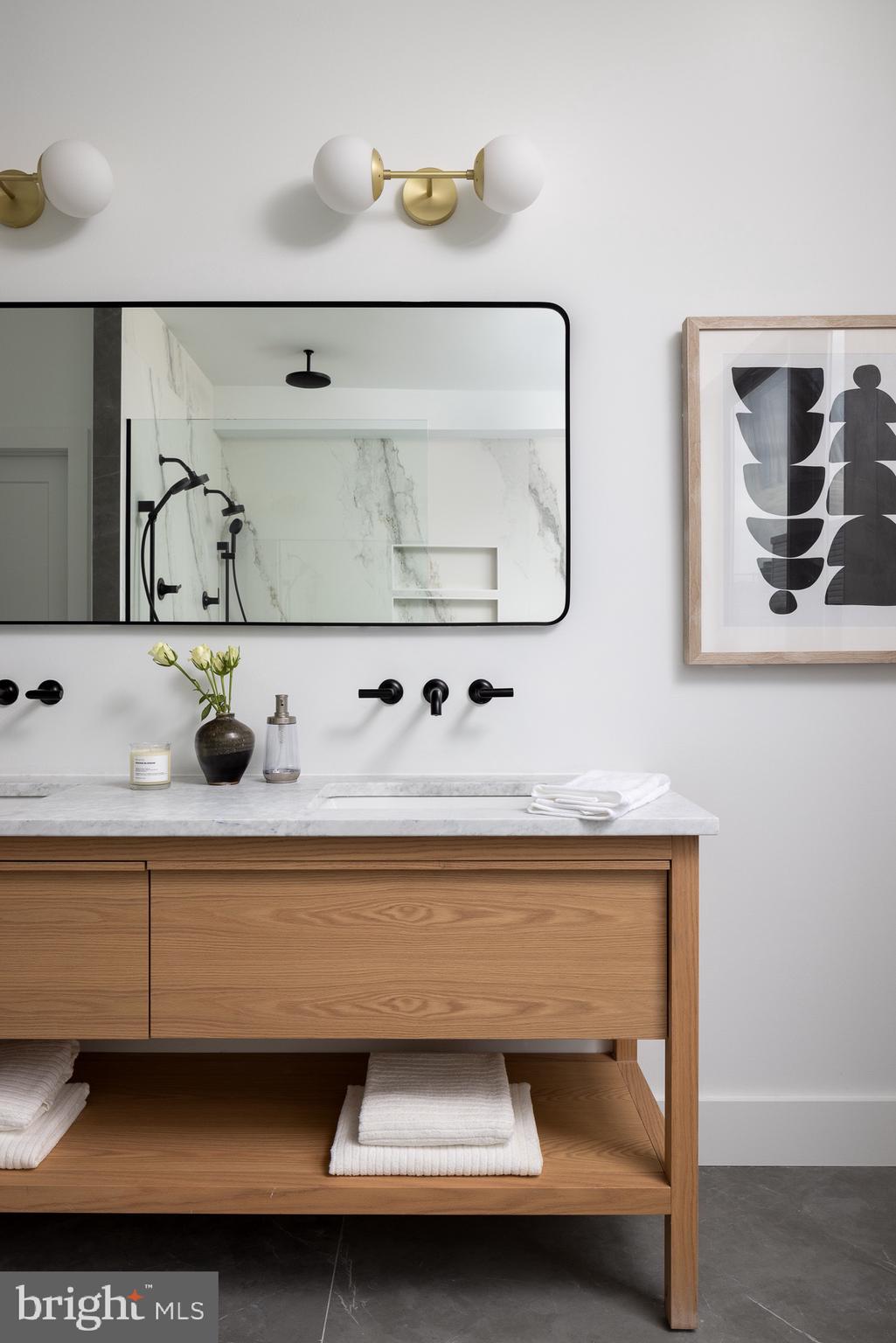 FAIRMOUNT - Residential