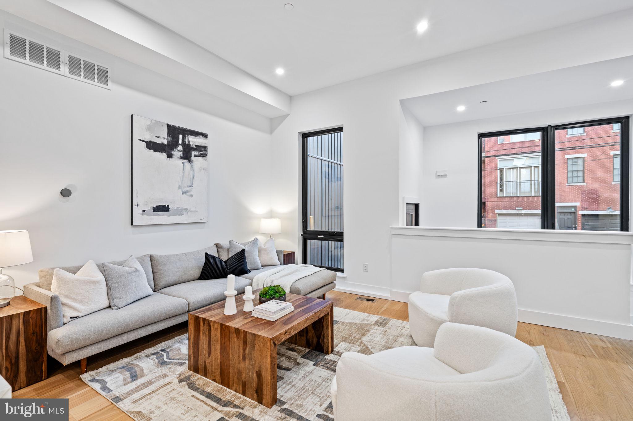 FAIRMOUNT - Residential