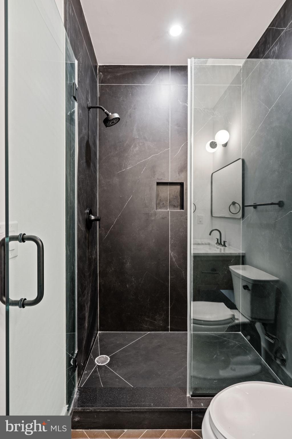 FAIRMOUNT - Residential